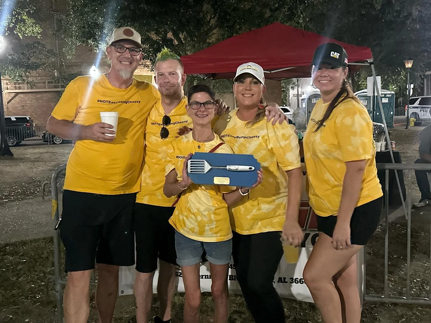🧀🧀GRILLED CHEESE MELTDOWN RESULTS🧀🧀

🐭PEOPLES CHOICE🐭
🥇 Dragonfly Dust Seasoning 
🥈 Bob&rsquo;s Downtown Diner 
🥉 Murphy High School 

🐭JUDGE&rsquo;S SURPRISE🐭
🧀RESTAURANT🧀
🥇The Battle House
🥈Bob&rsquo;s Downtown Diner 
🥉Moe&rsquo;s B