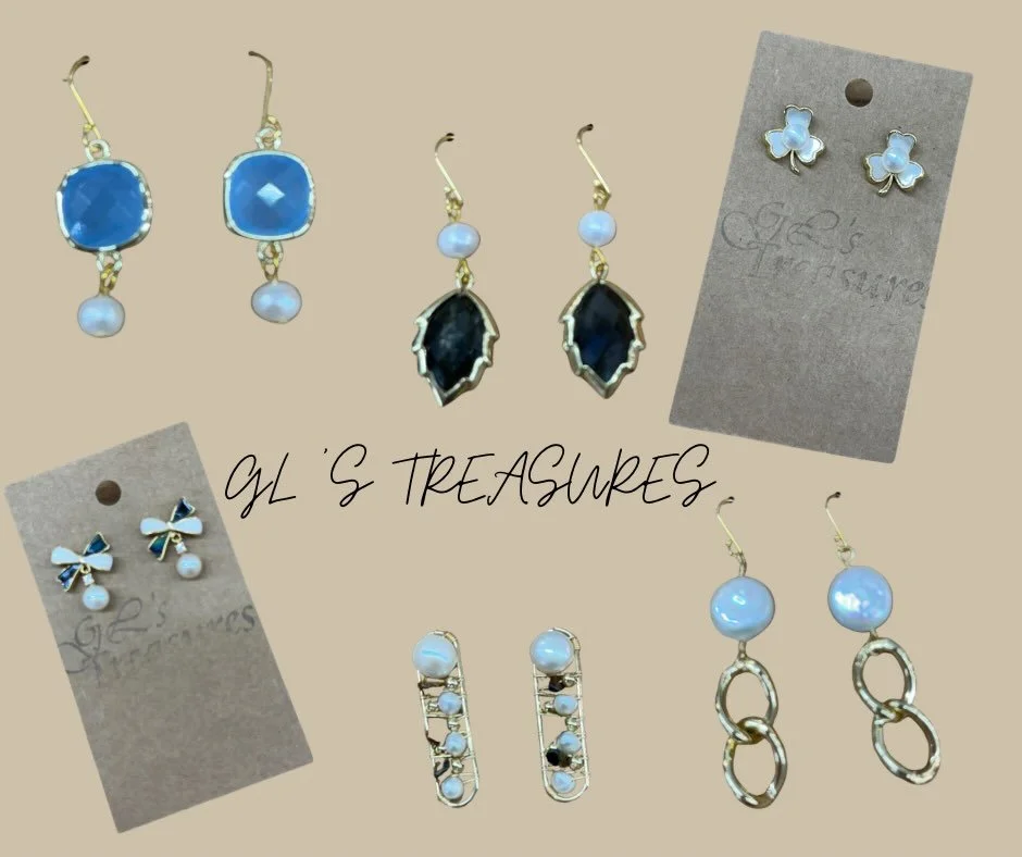 Day 2 of 30 featuring our 30 local vendors until Christmas 🎁

Fall in LOVE with these new designs from @glsreasures, locally made with love ✨

Only 29 days left till Christmas 🎄