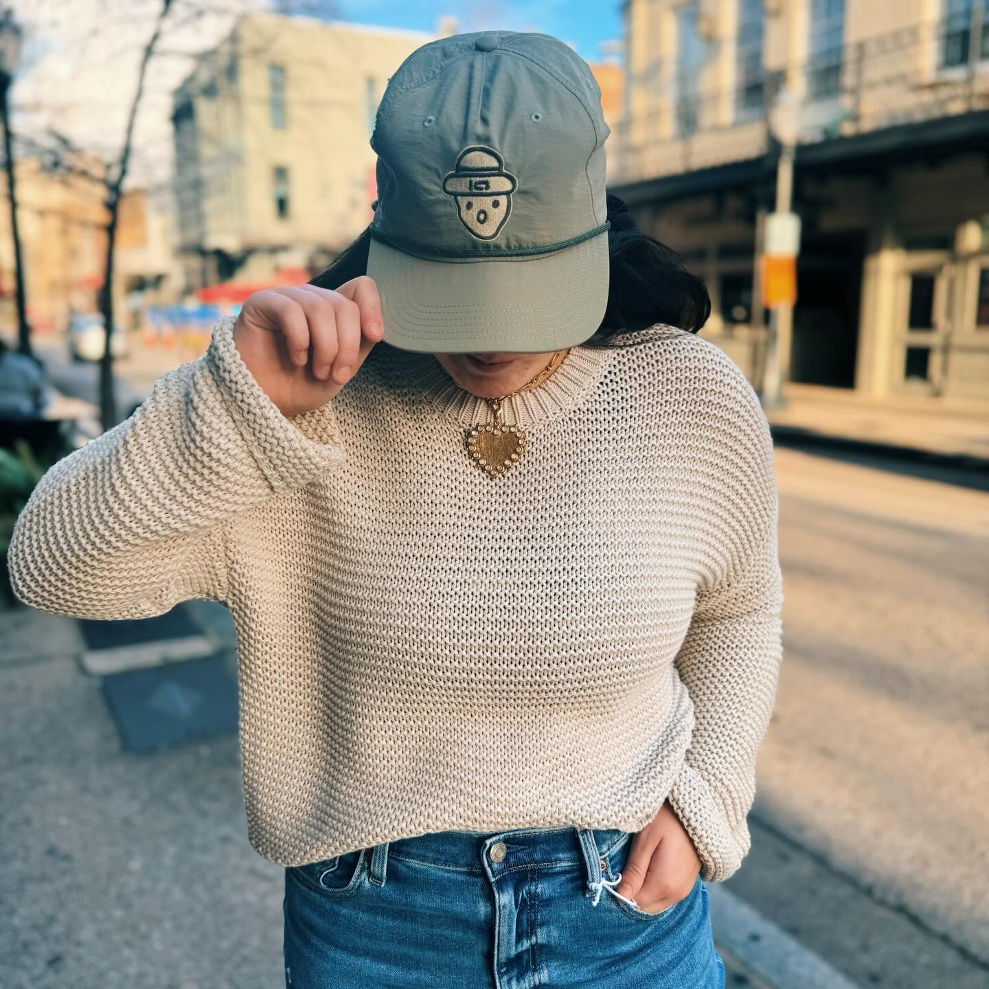 The good ole basics&hellip; but make it St. Patrick&rsquo;s Day!🍀
.
.
.
Loving these St. Patrick&rsquo;s Day accessories ✨🪈