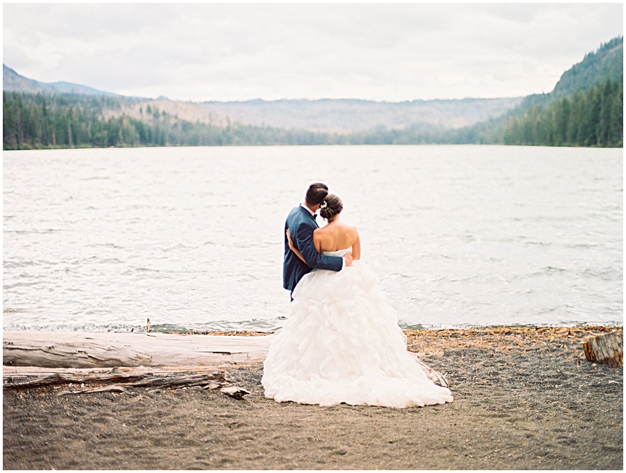 Olivia Leigh Photography | Destination Wedding Photographer | Oregon Wedding Photography | Central Oregon Wedding | Fine Art Photographer