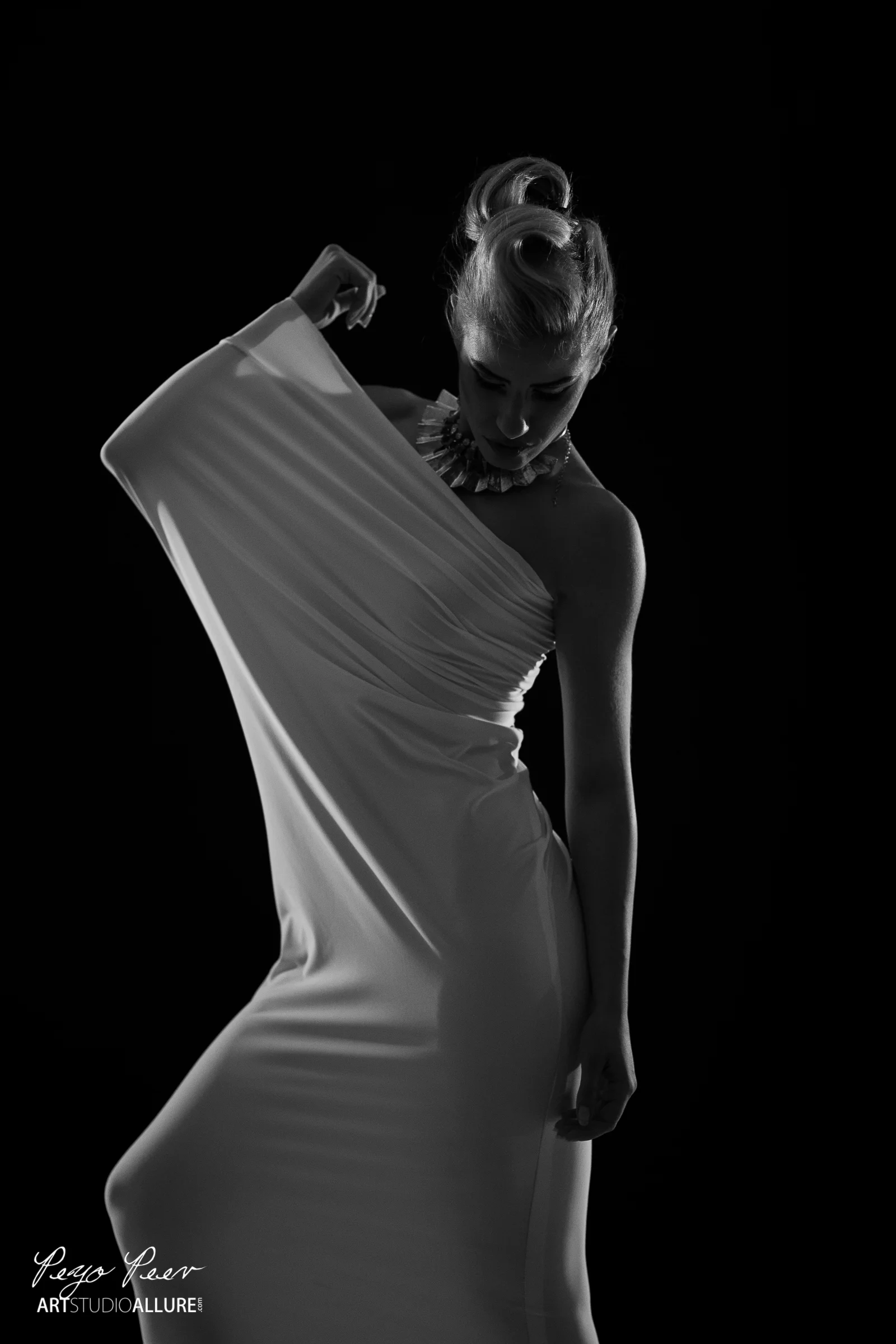 Photographer: PeyoSt. Peev Model: Yana Hristova MakeUp: Alex Malex