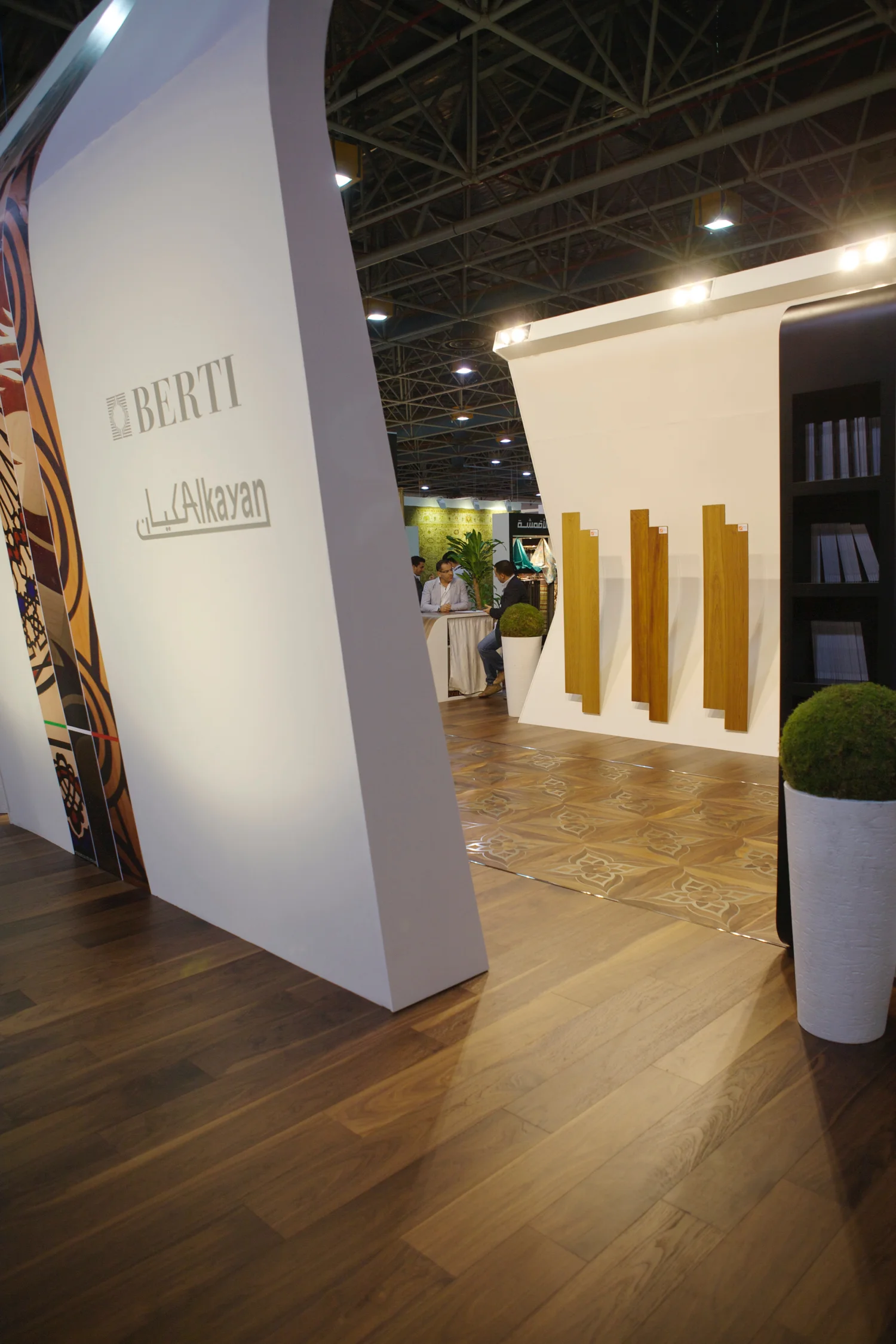 Deco Fair Jeddah 2012 AD Matteo Berti - 83.jpg