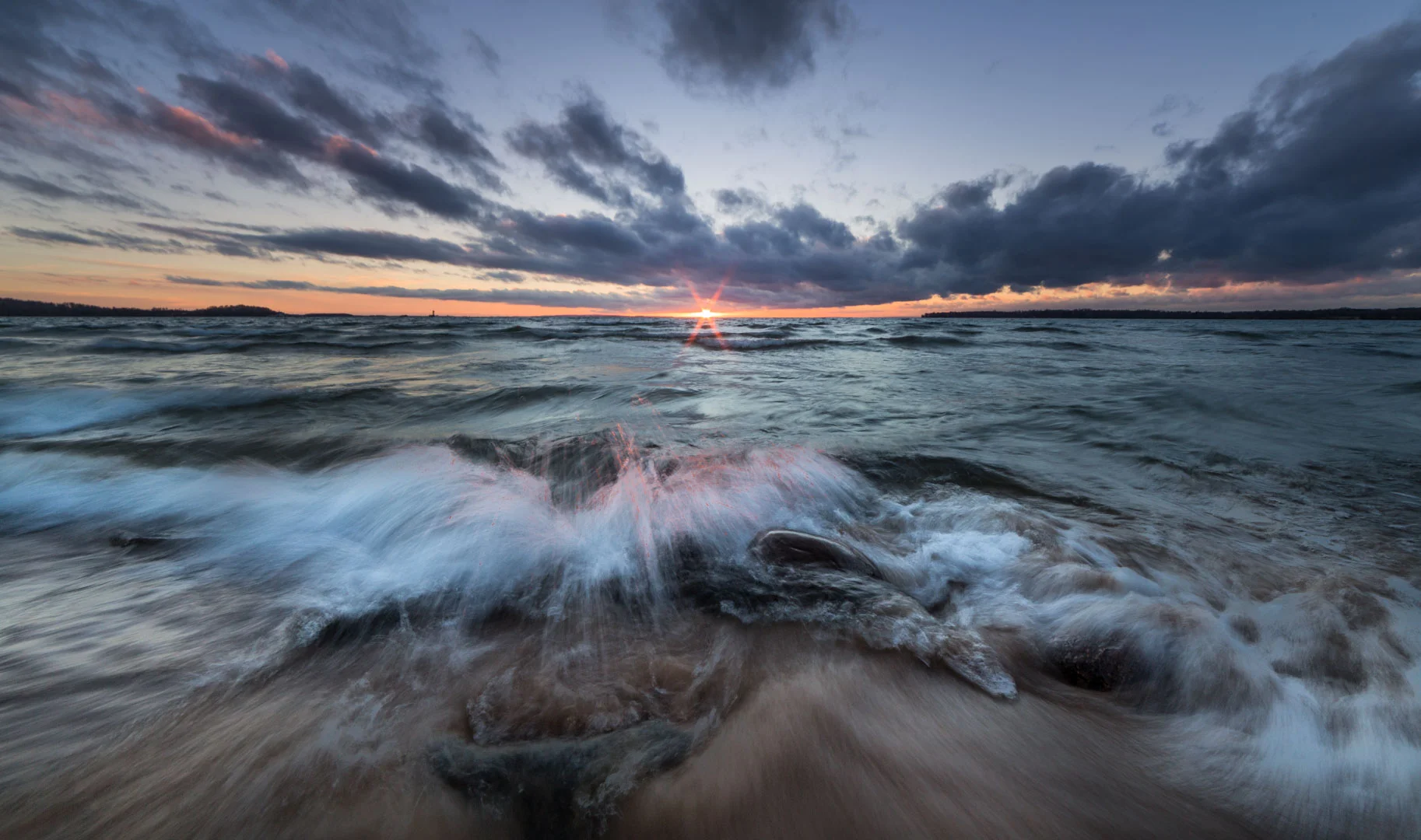 Canon 6D, Samyang 14mm f2.8 -> 1/8 sek, ISO 100, 14mm