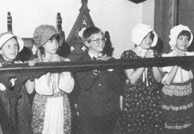 Children awaiting communion at Church of the Ascension, salida in 1987 Copyright © 1987 by Dick Dixon Printed by Master Printers, Salida Colorado. Typesetting and layout by author