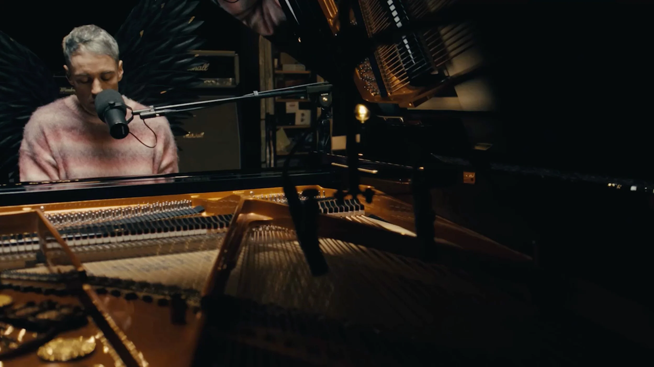 260218 Grumble Bee  x studio SODIUM Holding image.png.jpg