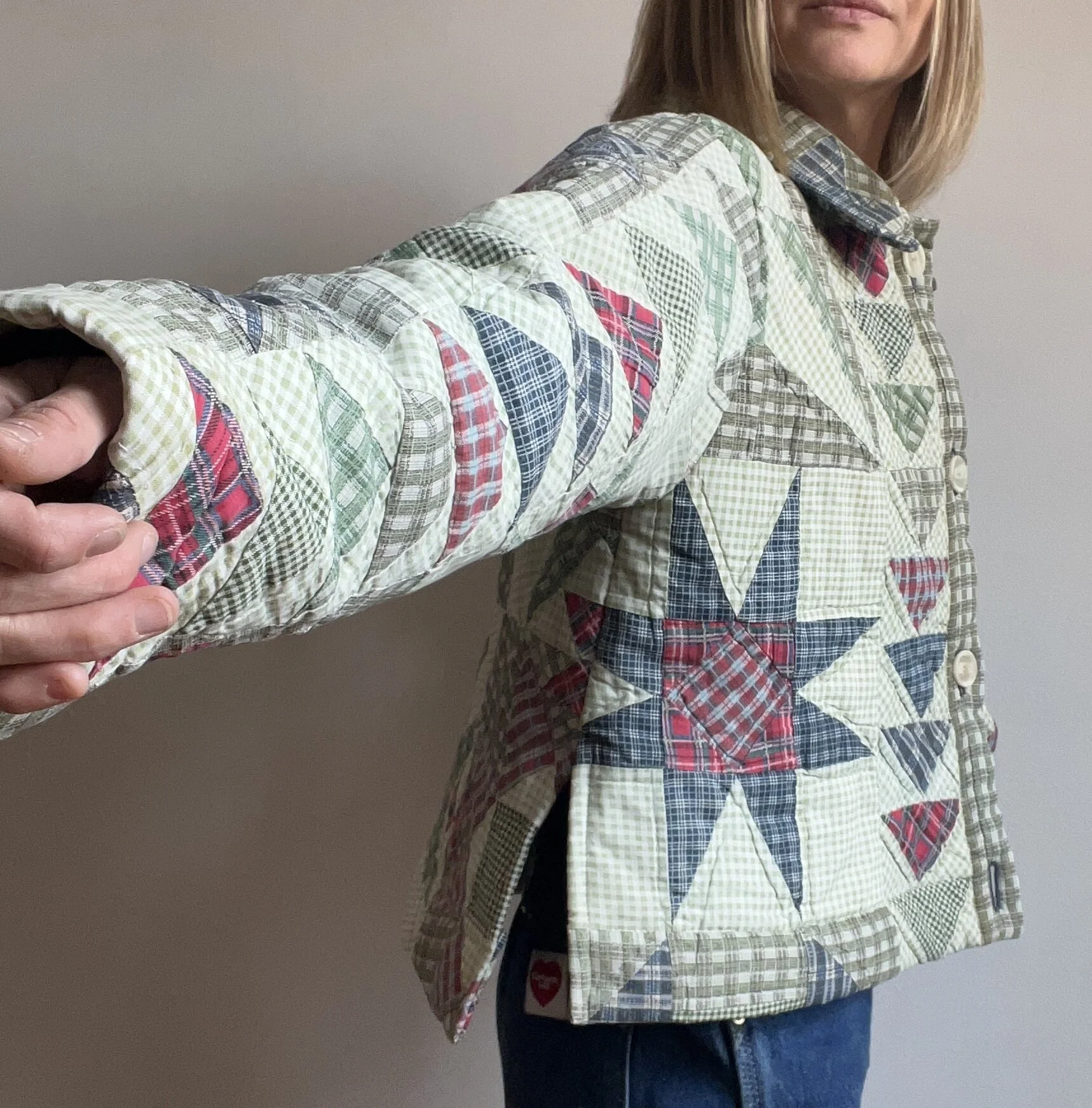 21B29FF3-C6A1-4384-9D4C-1298F7EDB9FF