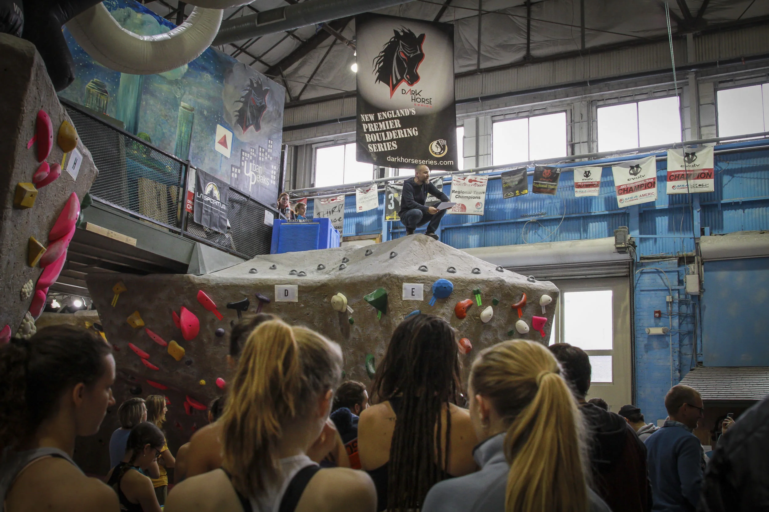 Darkhorse_Climbing_Series_X_009.jpg
