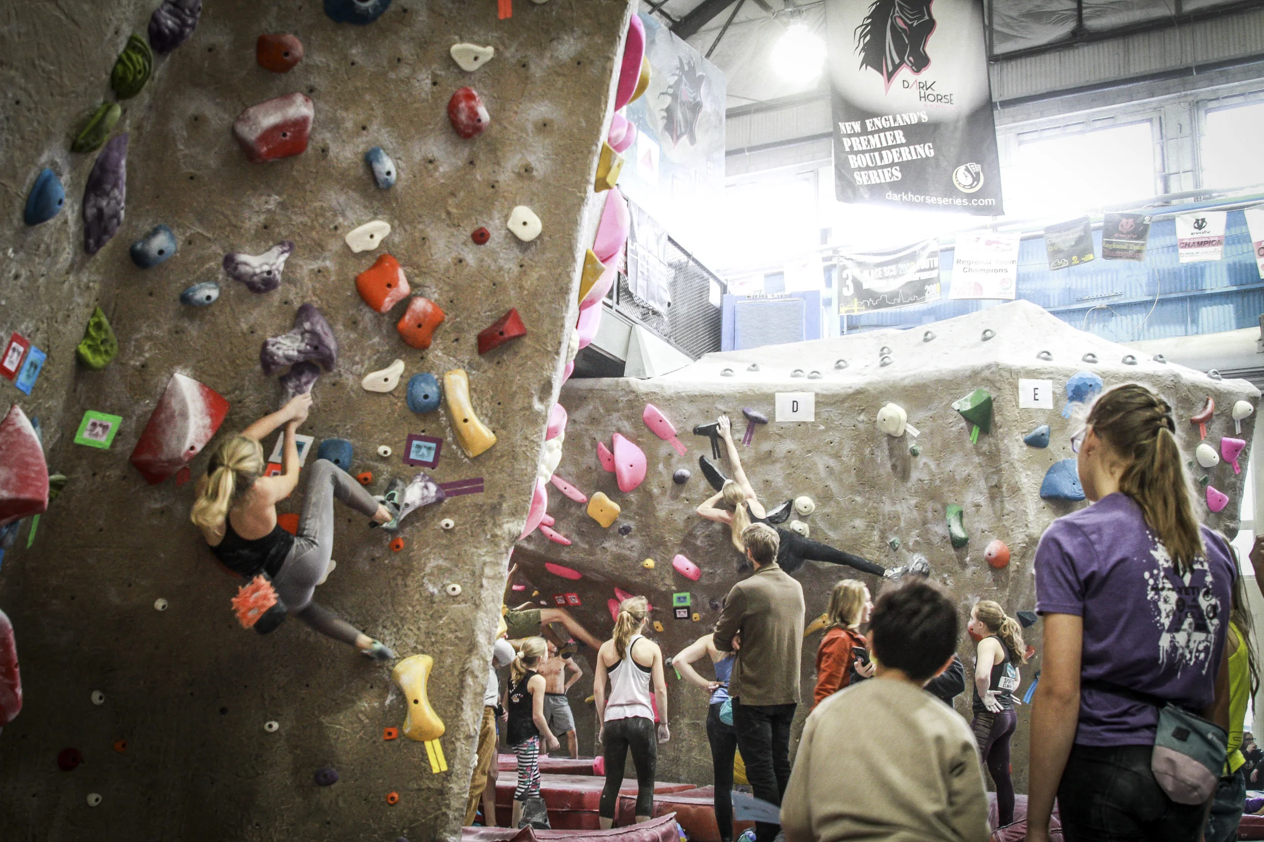Darkhorse_Climbing_Series_X_123.jpg