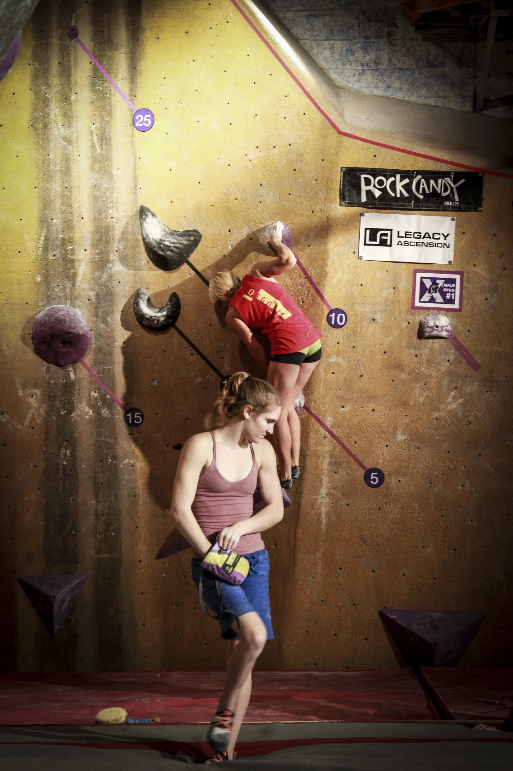 Darkhorse_Climbing_Series_X_426.jpg