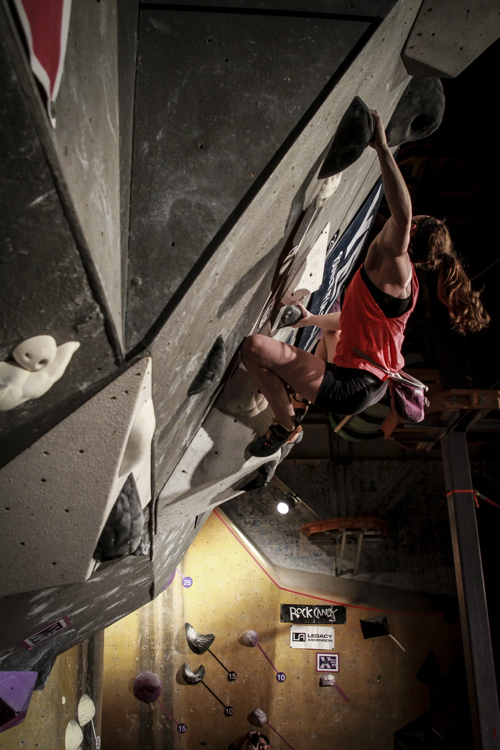 Darkhorse_Climbing_Series_X_544.jpg