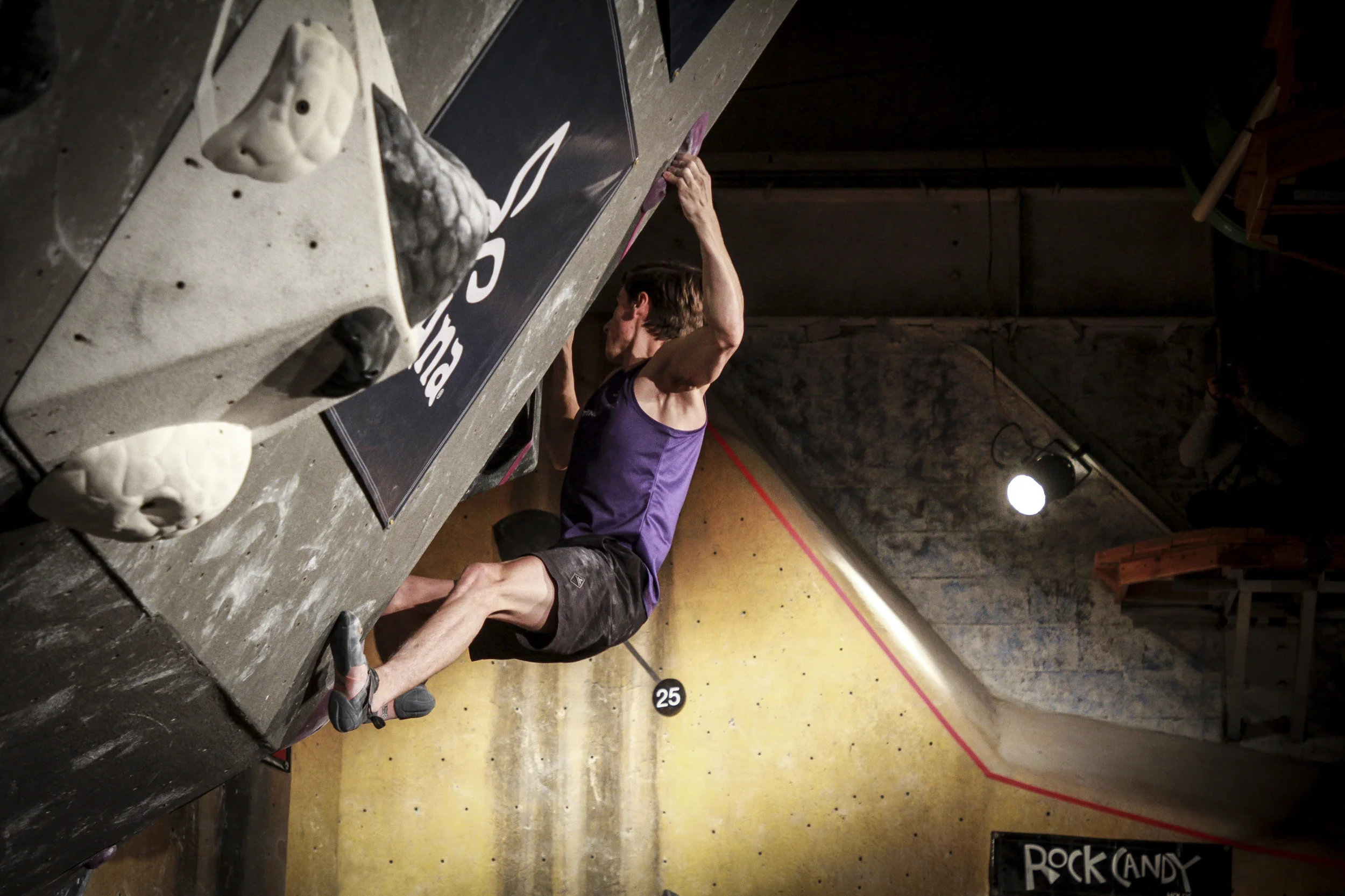Darkhorse_Climbing_Series_X_656.jpg