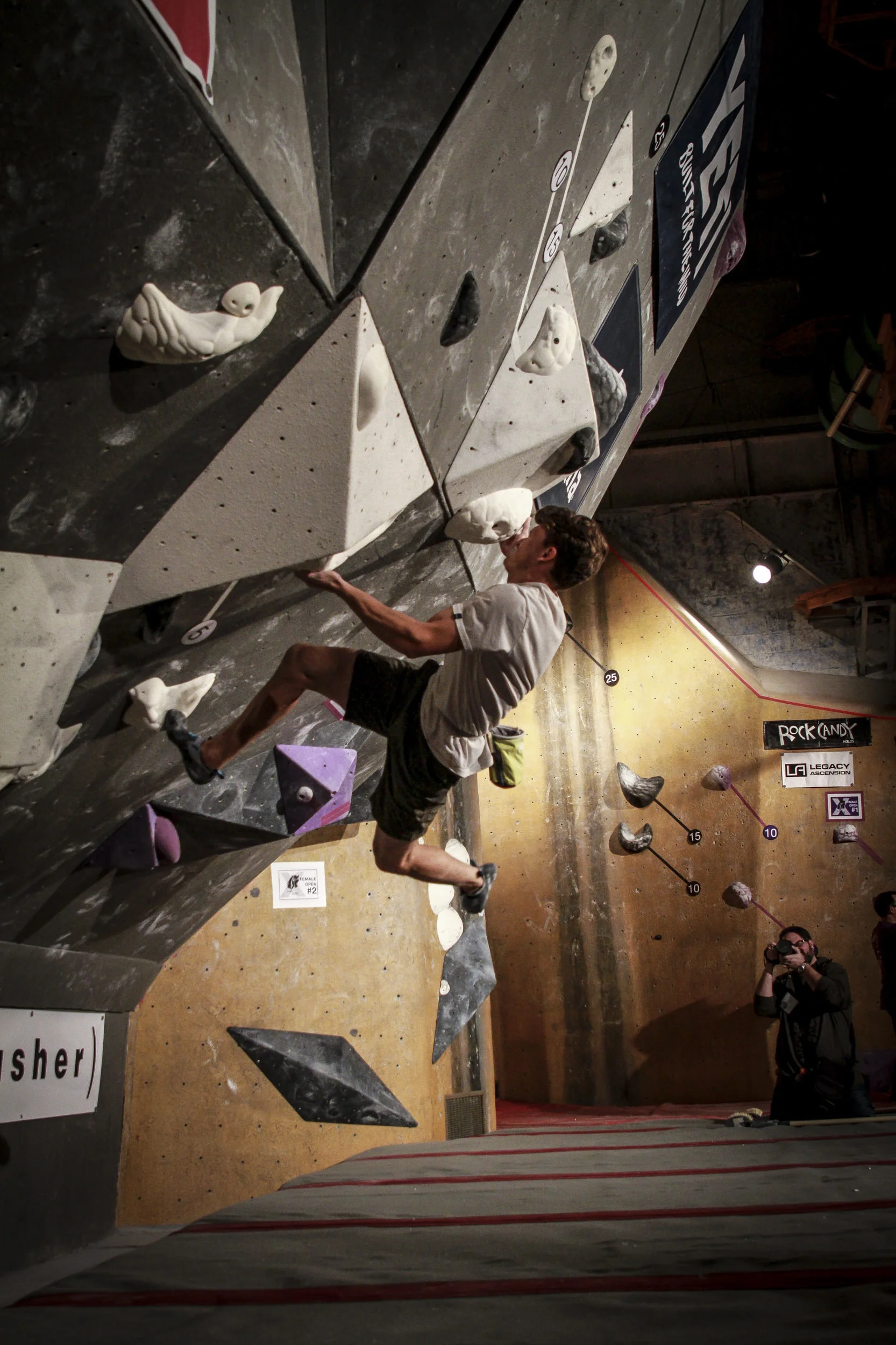 Darkhorse_Climbing_Series_X_690.jpg