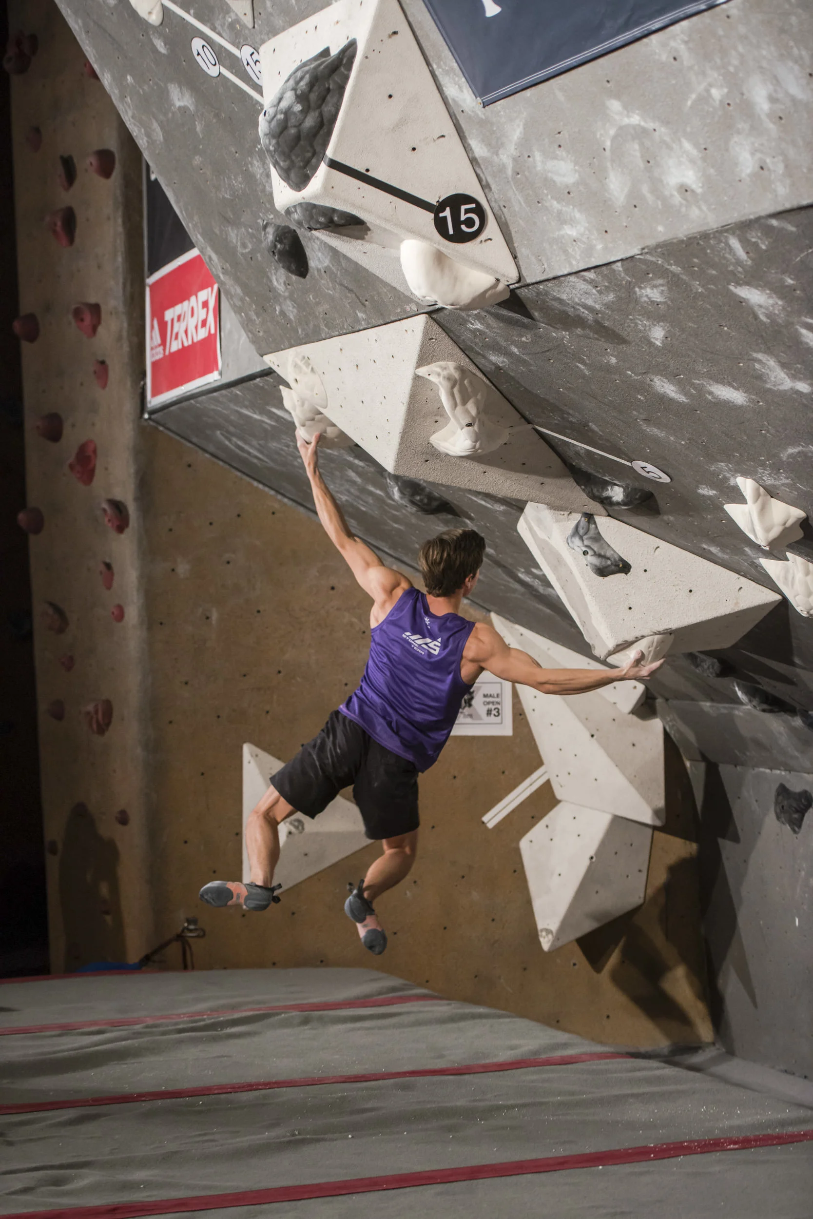 Darkhorse_Climbing_Series_X_702.jpg
