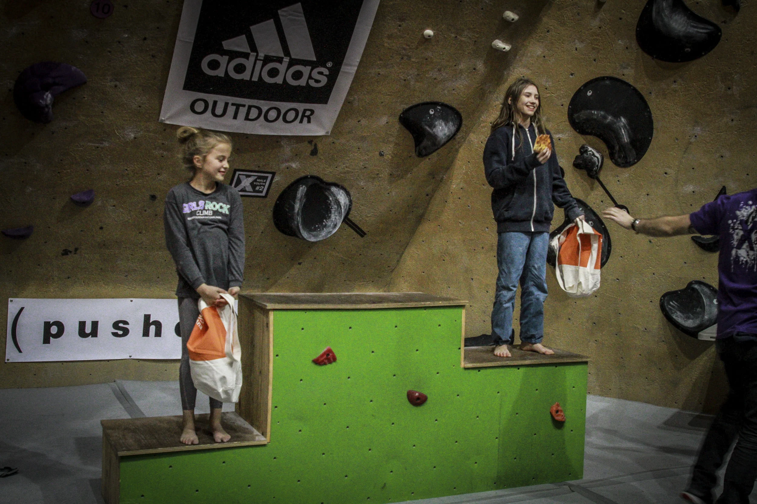 Darkhorse_Climbing_Series_X_761.jpg