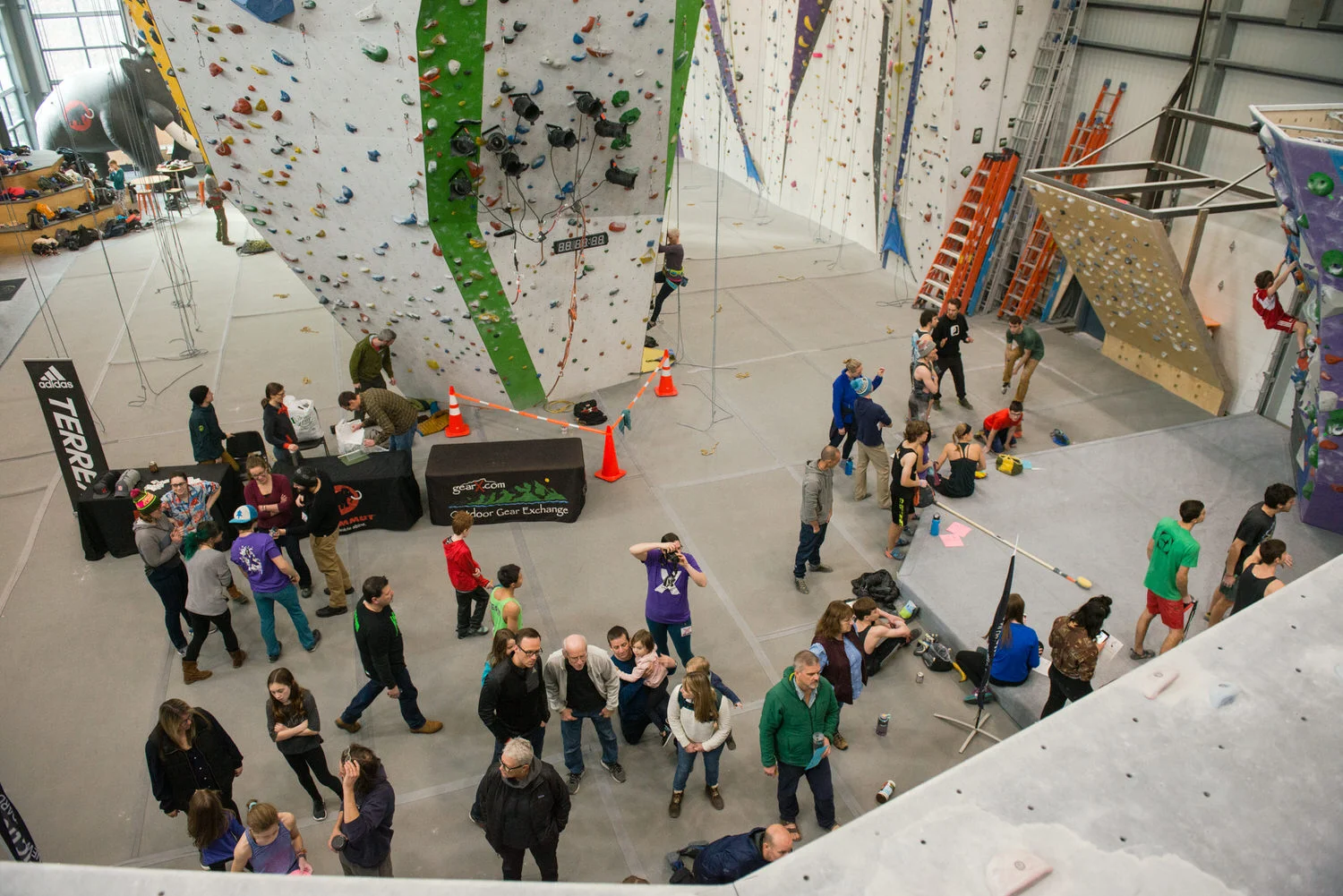 DXH_BurlingtonVT001.jpg