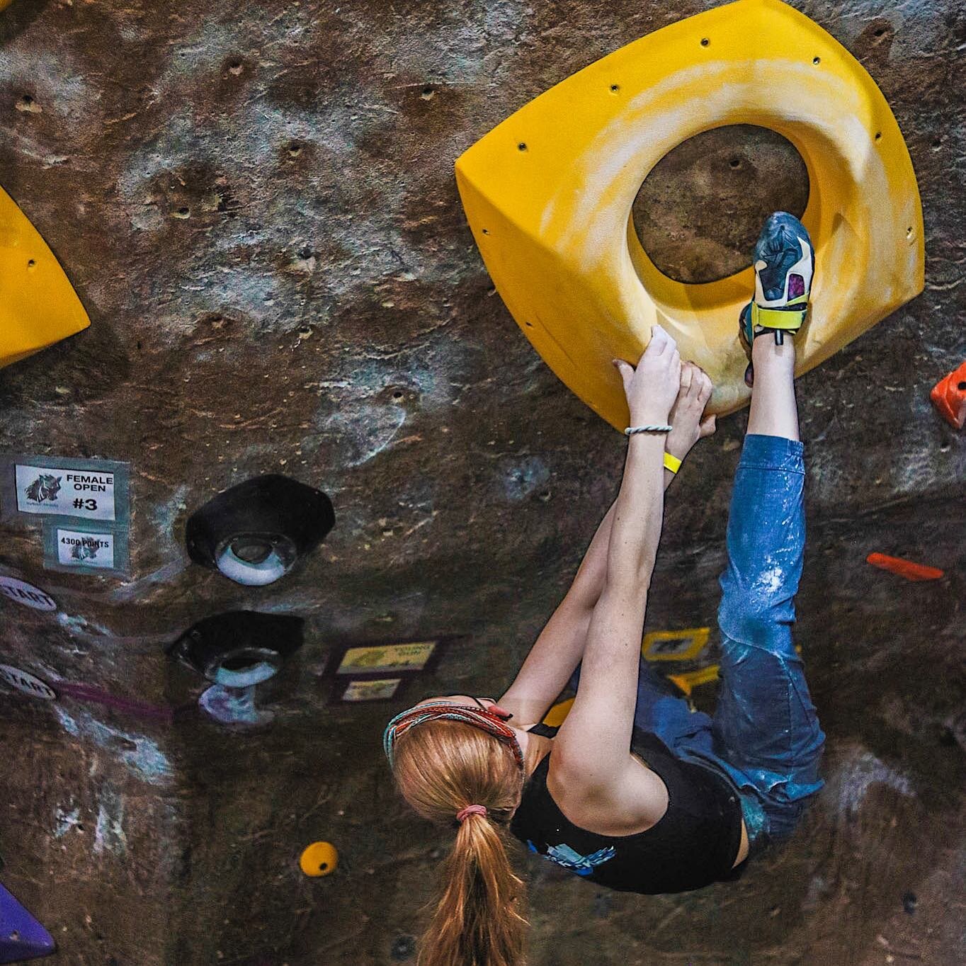 2 DAYS UNTIL THE SEASON 13 CHAMPIONSHIP 🔥 #boulderingcompetition #bouldering #darkhorseboulderingseries 📷: @artcavebychristina