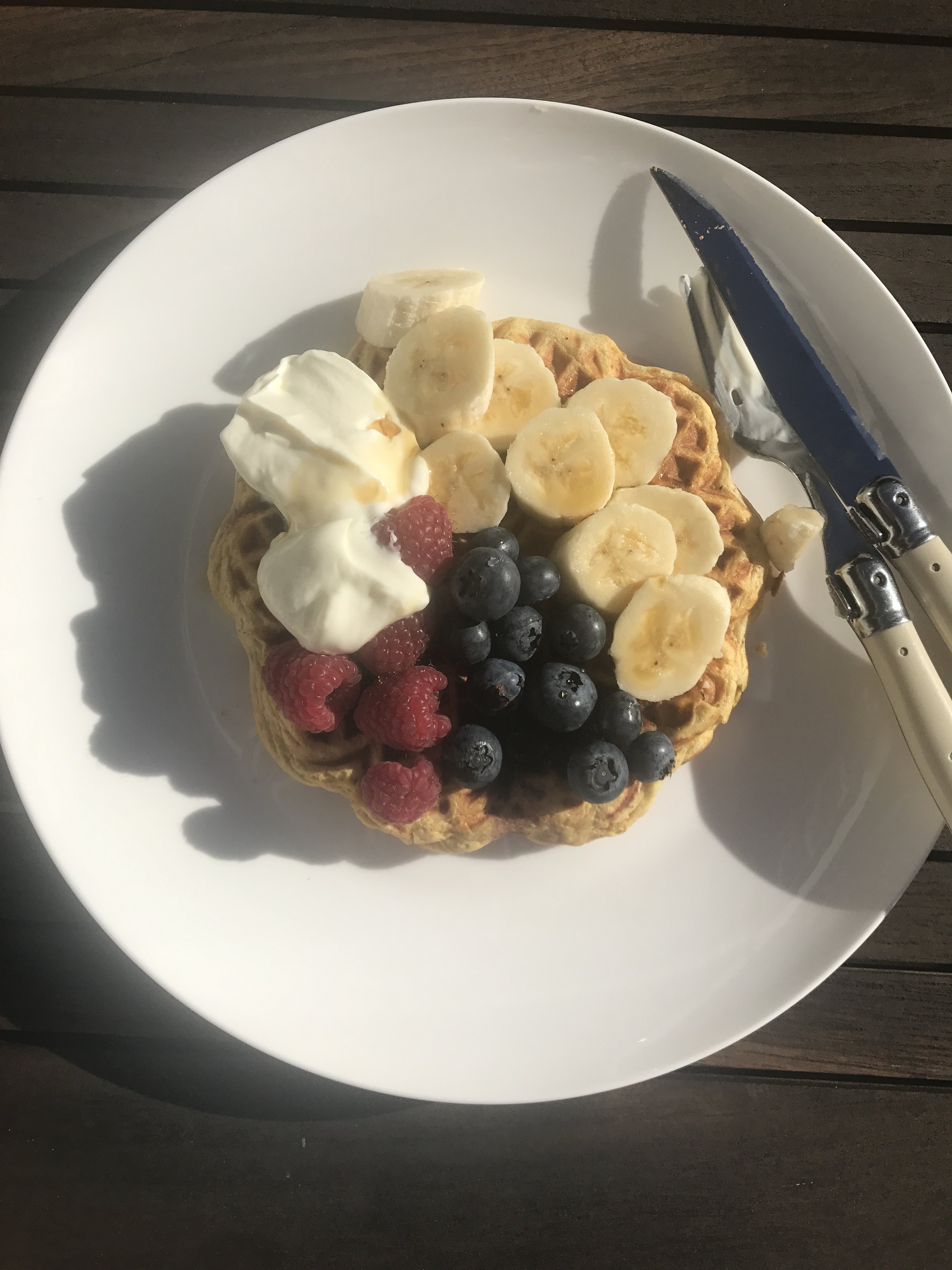 Oat and ricotta protein waffles