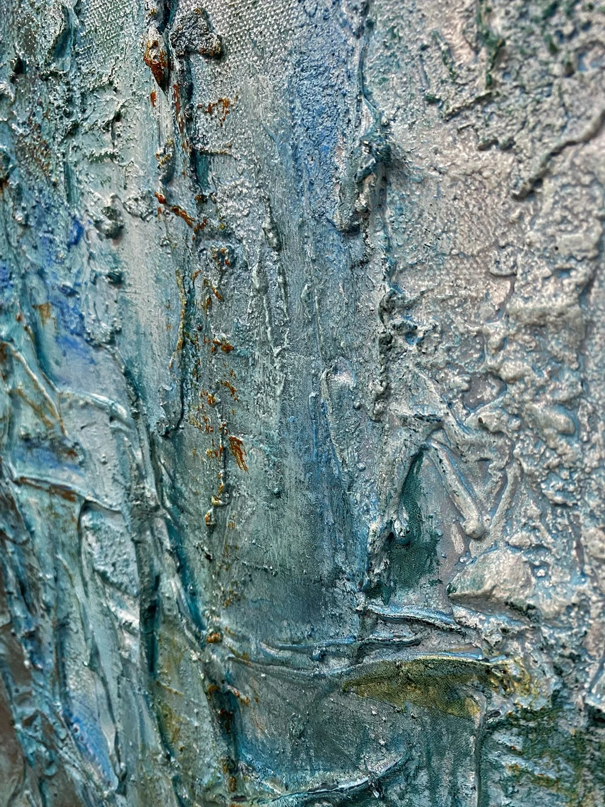 Uncovered No 16 cu1.jpg