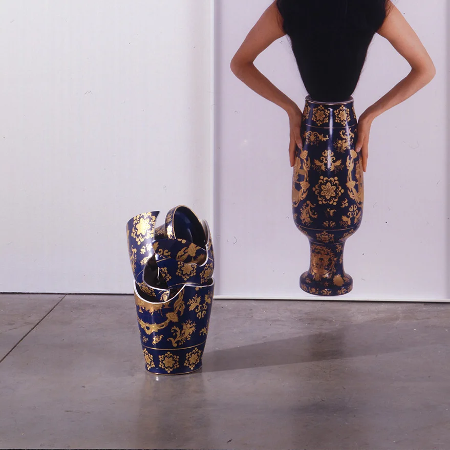CYD_6_CobaltBlueGlazedPorcelainBalustreGoldCeramicOrnamentation_Thumbnail.jpg