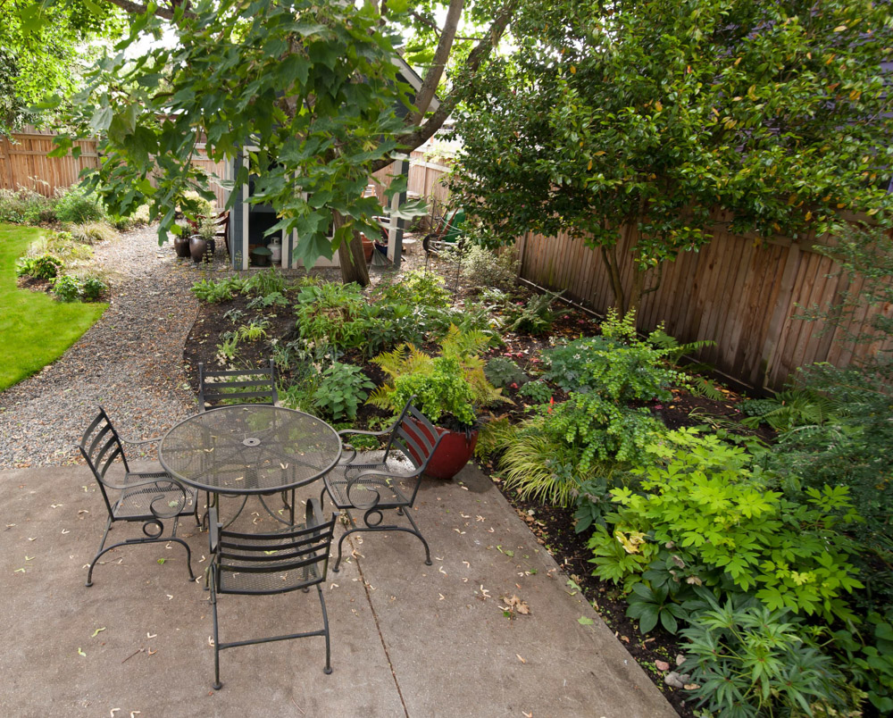table & shed.jpg