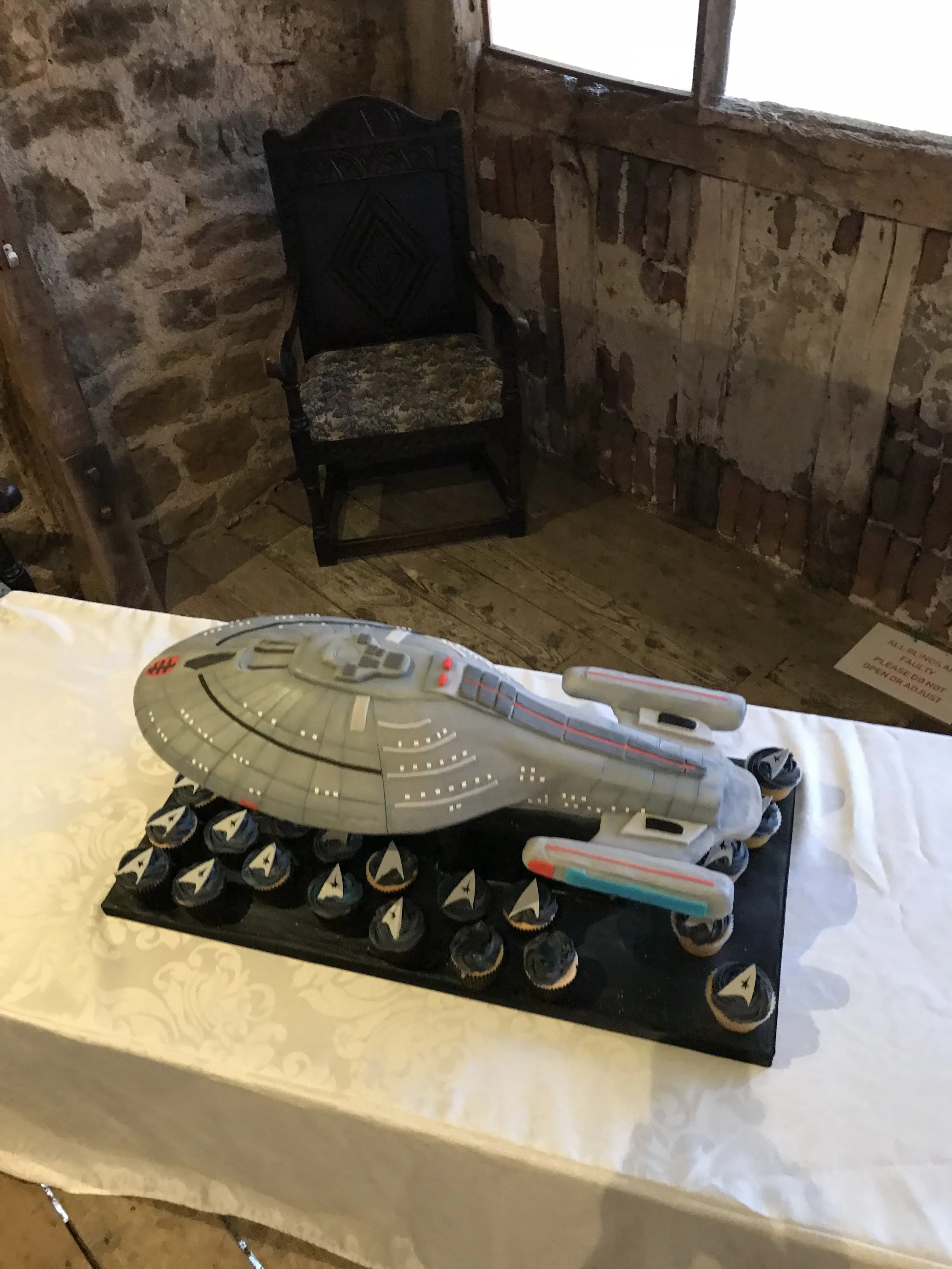 star trek wedding cake.jpeg