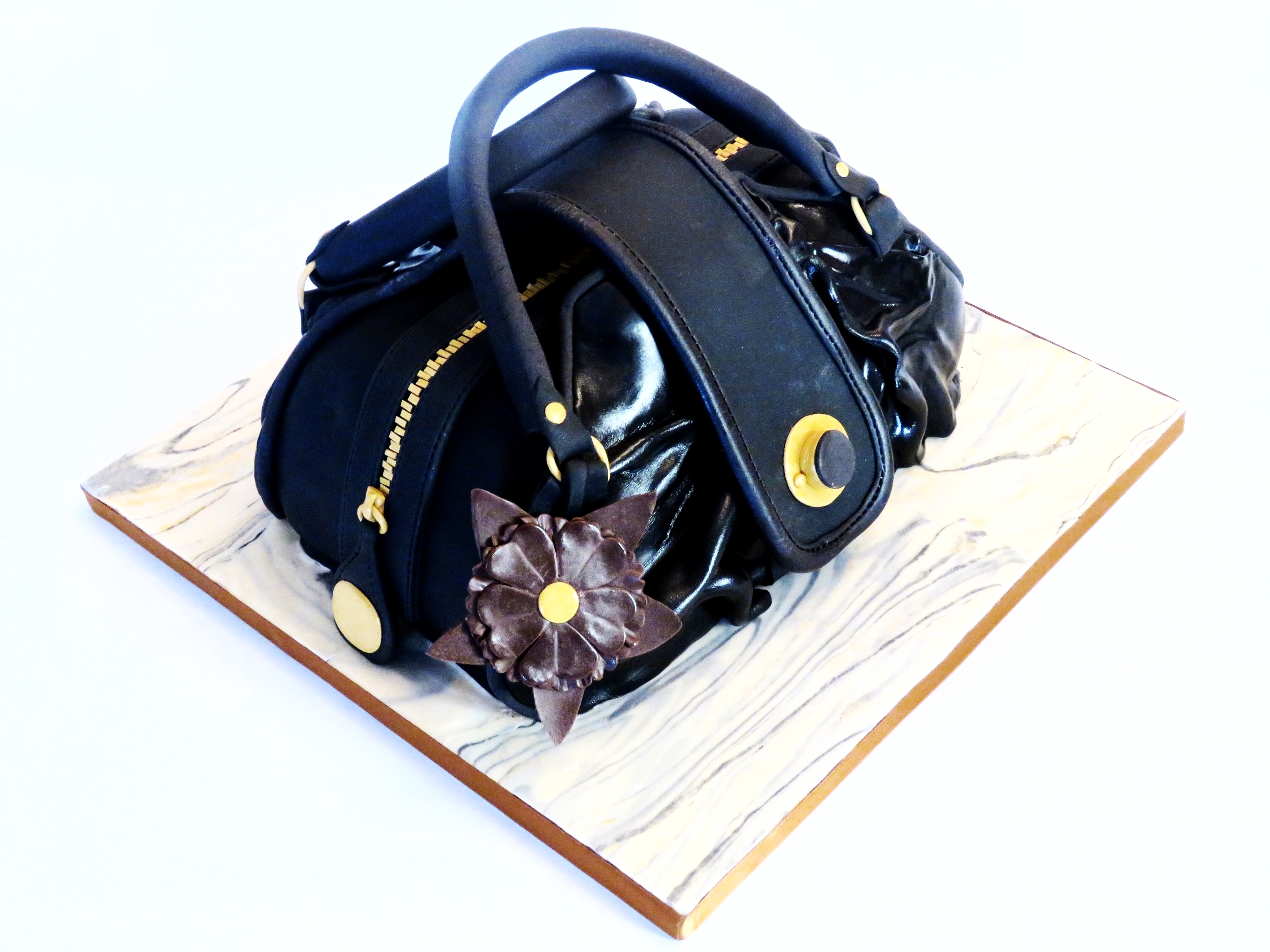 Luxury Handbag 3D Fondant Cake - 8” – Jean & Nic Artisan Cakes