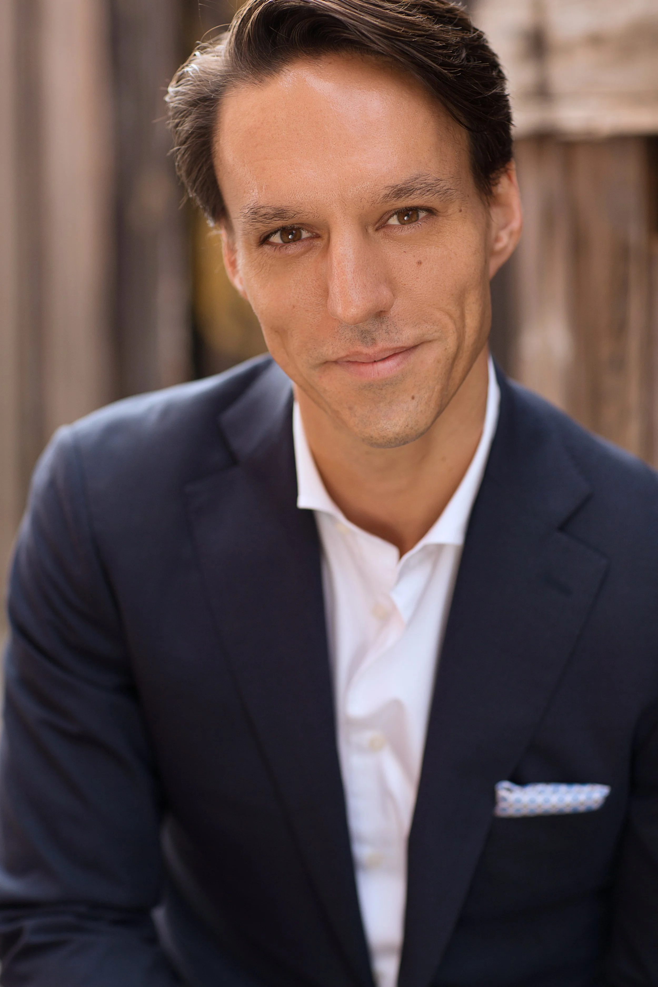 Lewis.A.Headshot.jpg.jpg
