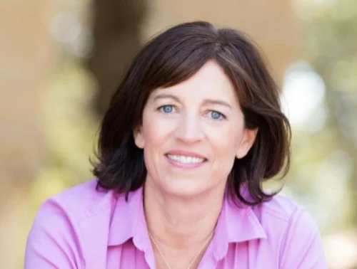 Dra. Jo Boaler, Universidade de Stanford.