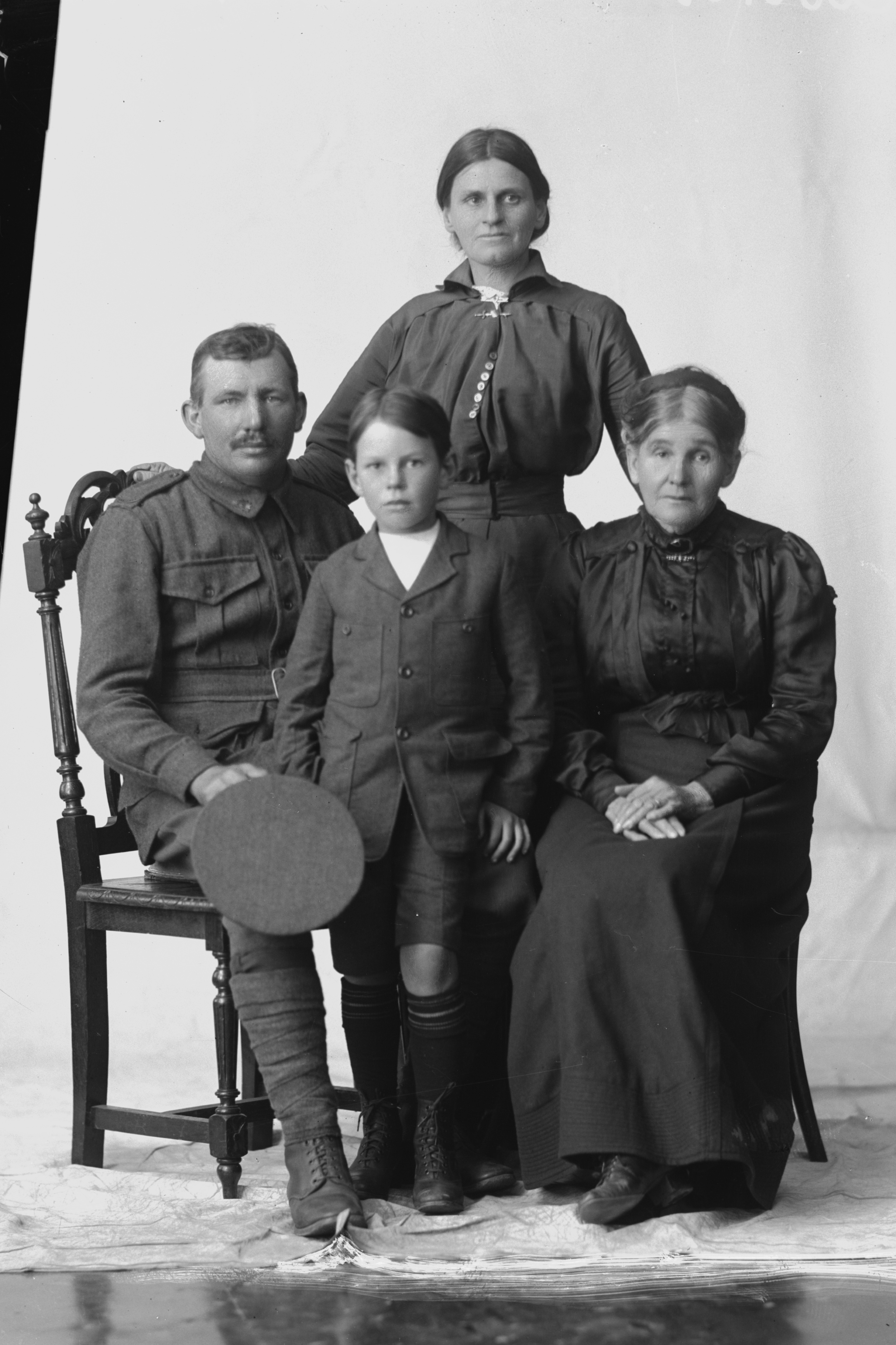 Photographed at the Dease Studio, 117 Barrack Street Perth WA Image courtesy of the State Library of Western Austrlia: 108609PD