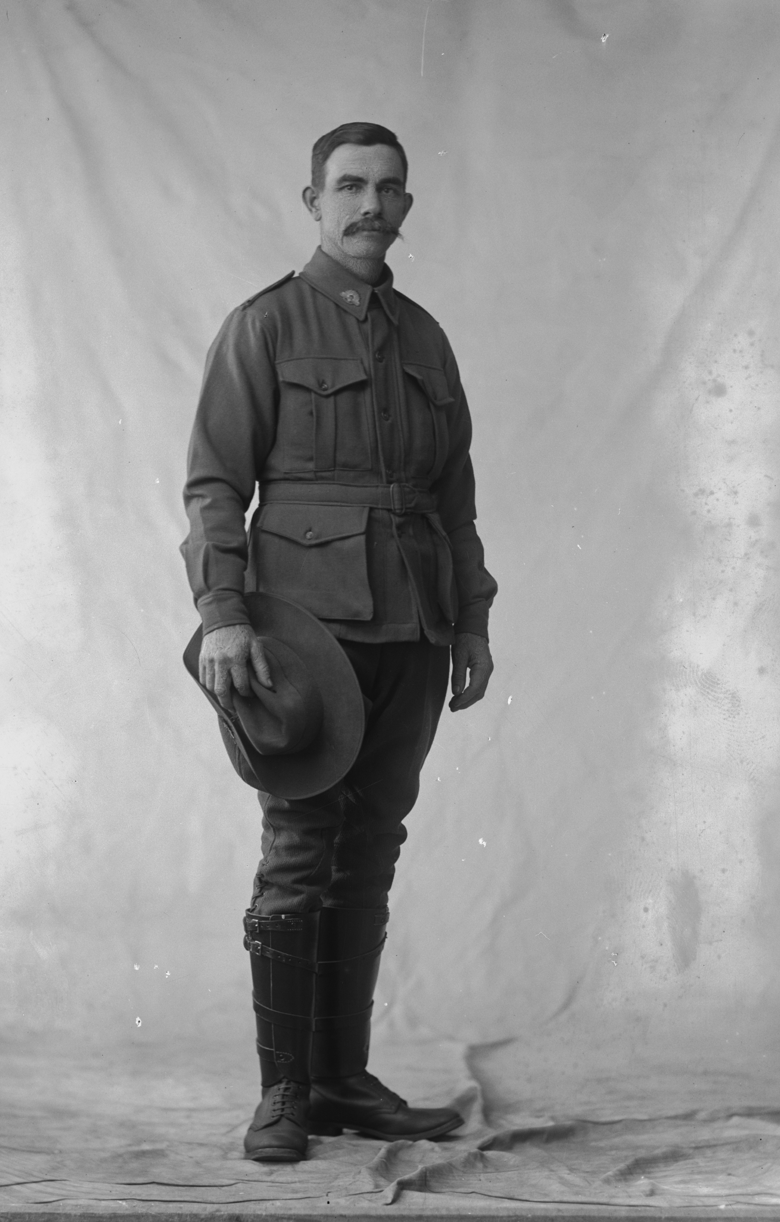 Photographed at the Dease Studio, 117 Barrack Street Perth WA Image courtesy of the State Library of Western Australia: 108570PD