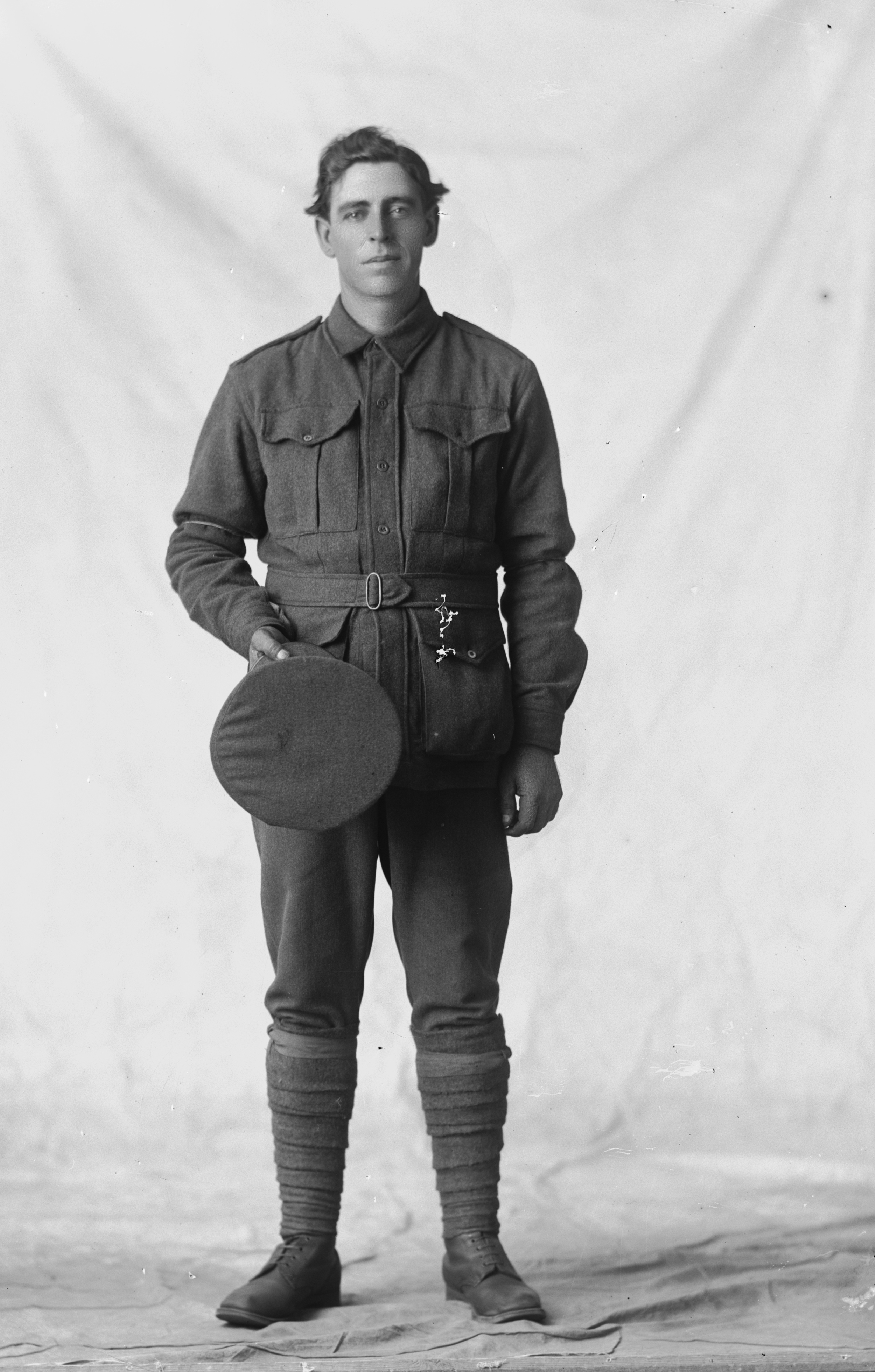 Photographed at the Dease Studio, 117 Barrack Street Perth WA Image courtesy of the State Library of Western Australia: 108015PD