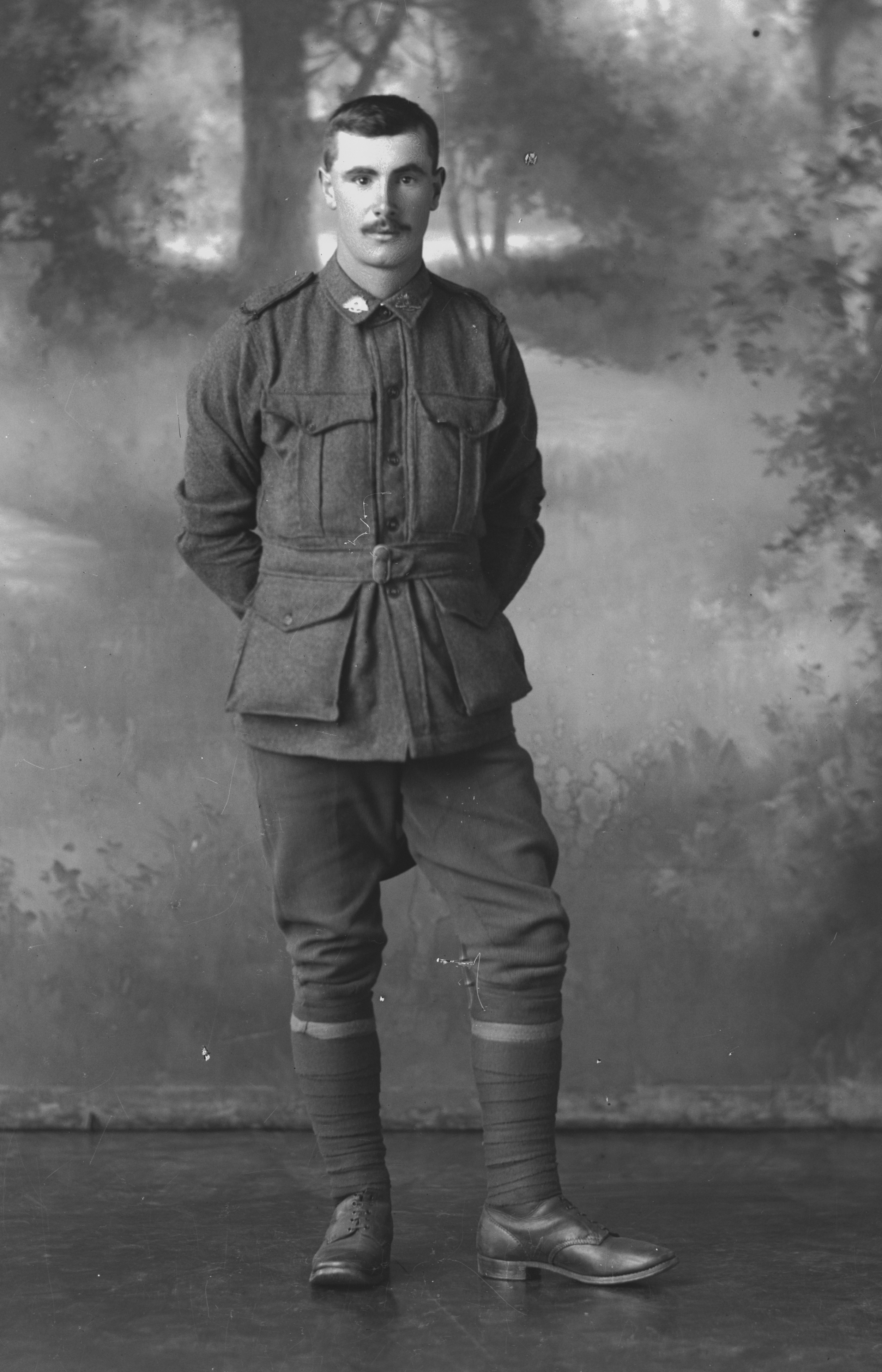 Photographed at the Dease Studio, 117 Barrack Street Perth WA Image courtesy of the State Library of Western Australia: 108125PD