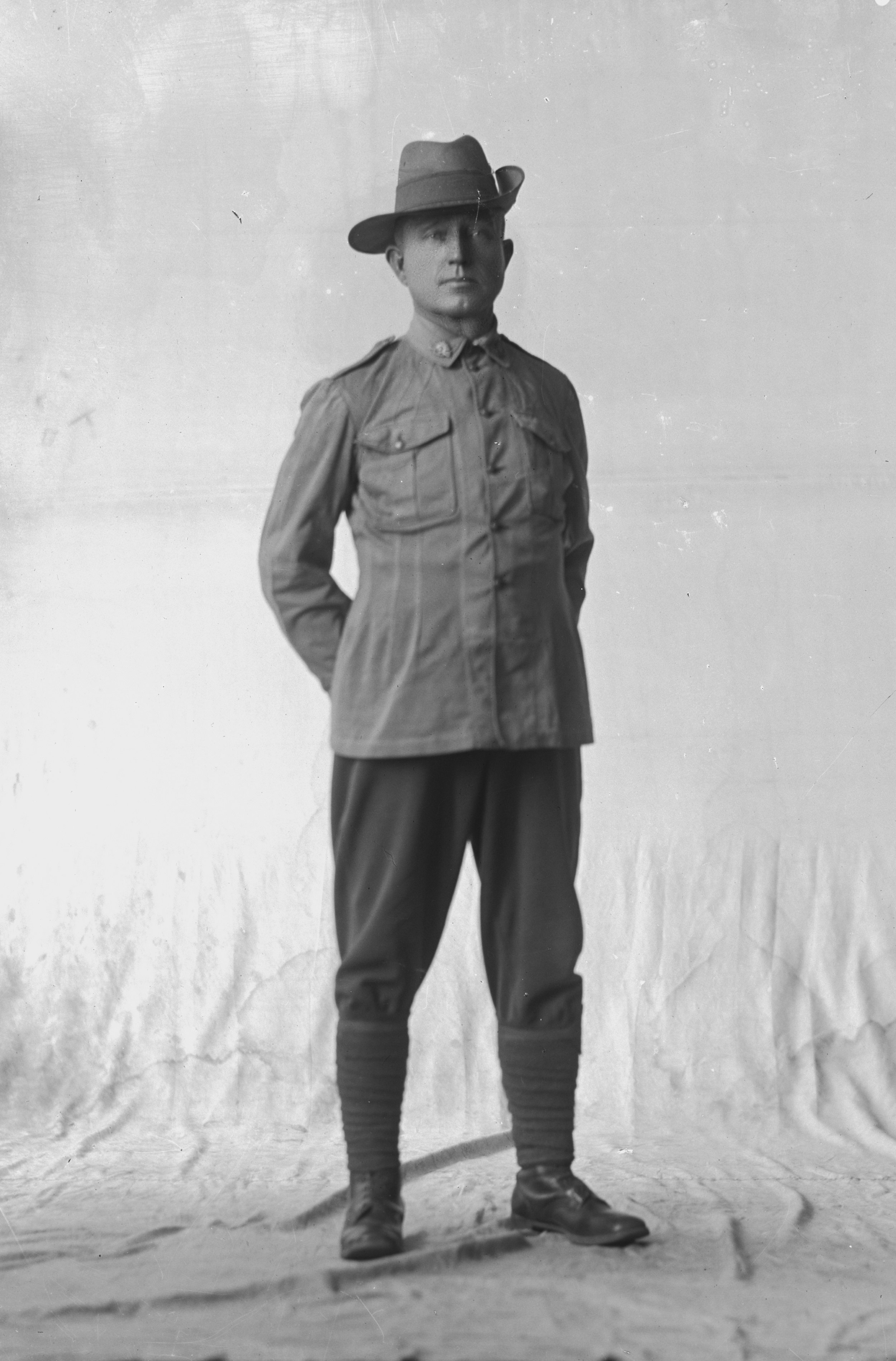 Photographed at the Dease Studio, 117 Barrack Street Perth WA Image courtesy of the State Library of Western Australia: 108220PD