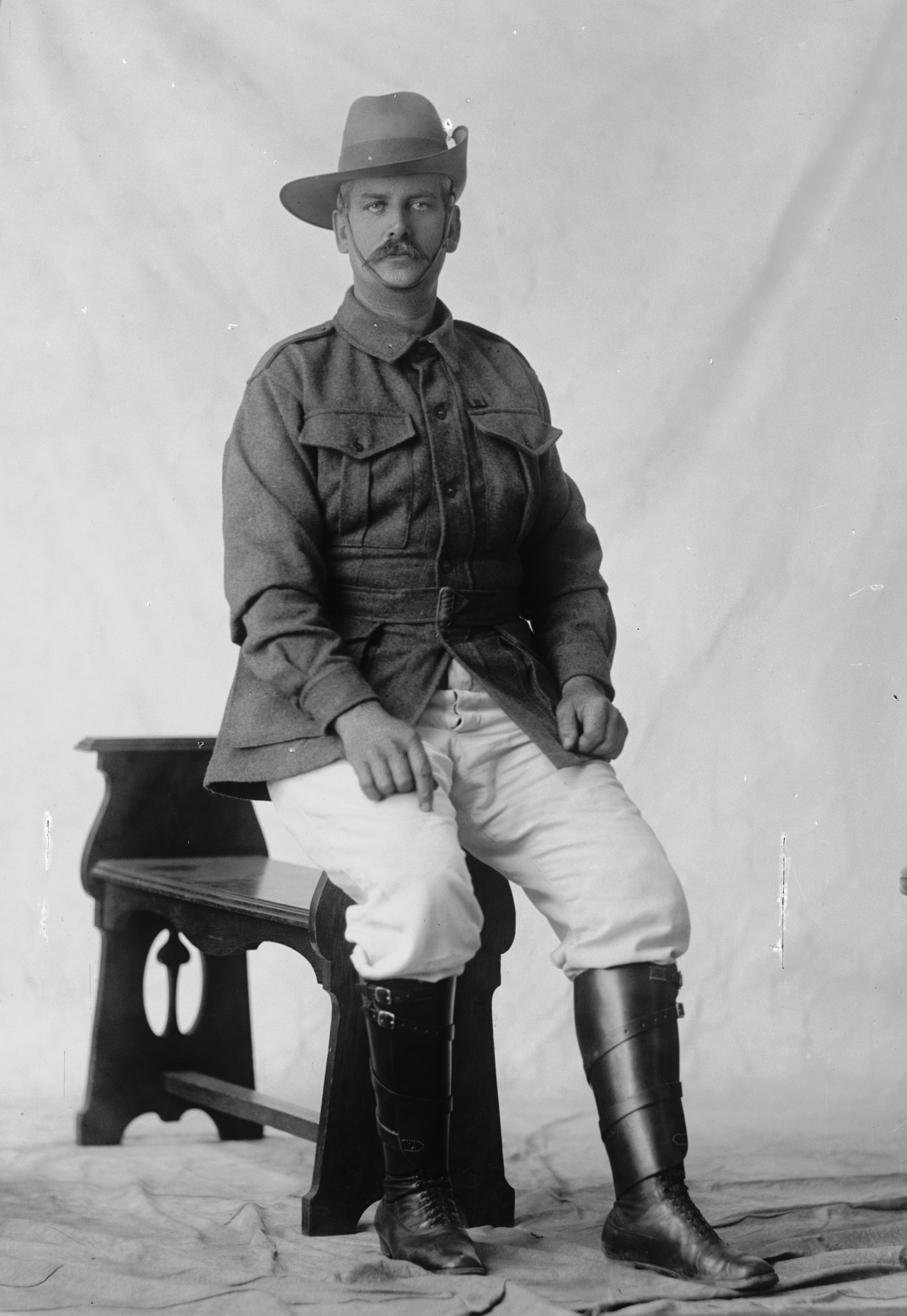 Photographed at the Dease Studio, 117 Barrack Street Perth WA Image courtesy of the State Library of Western Australia: 108169PD