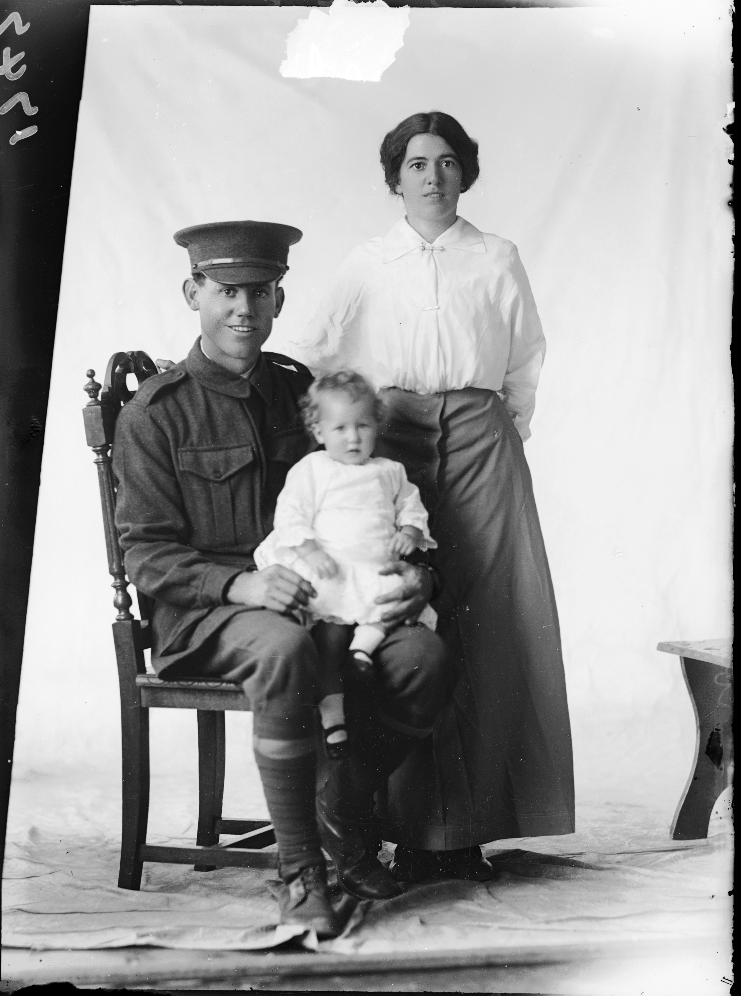Photographed at the Dease Studio, 117 Barrack Street Perth WA Image courtesy of the State Library of Western Australia: 1083337PD