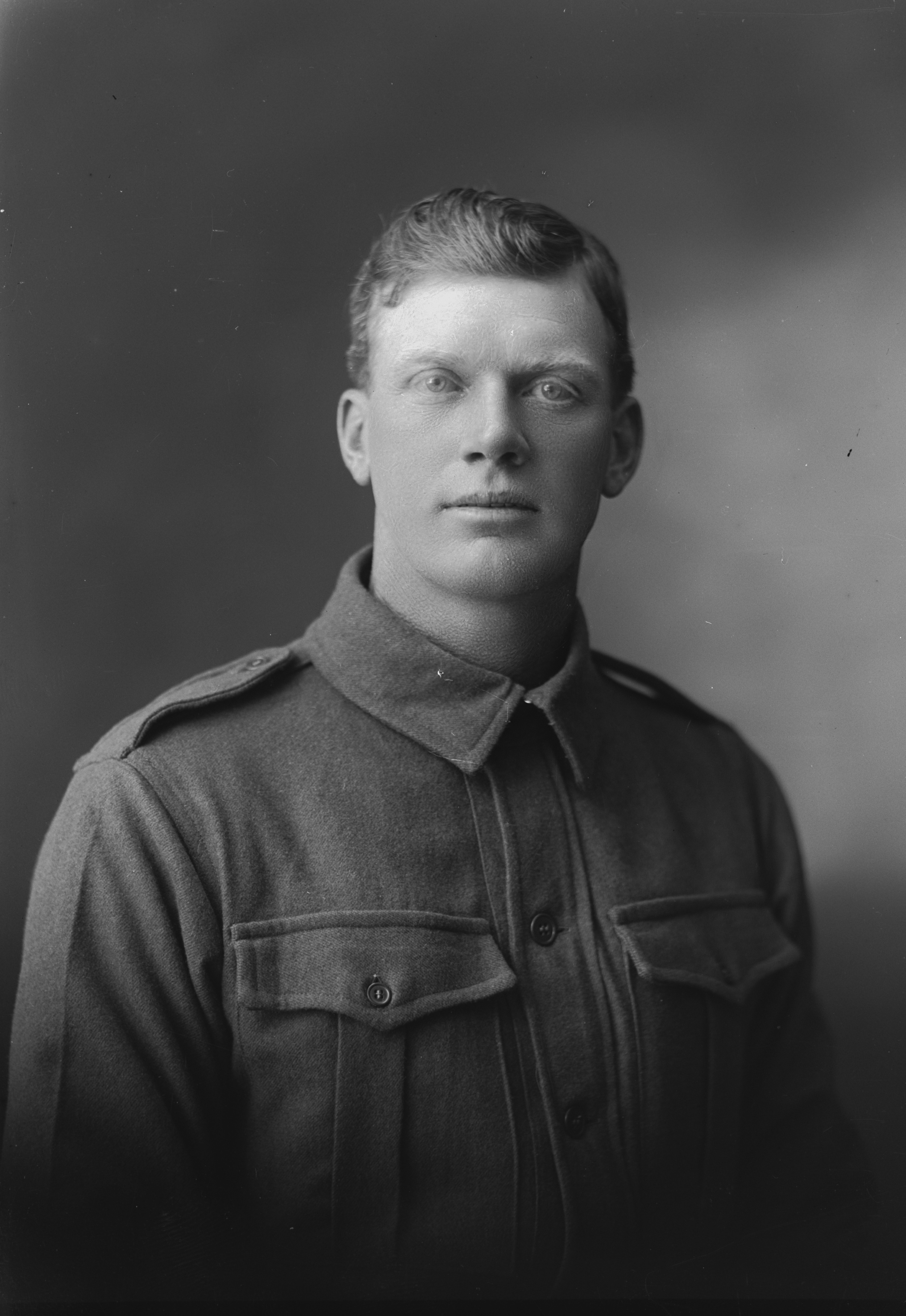 Photographed at the Dease Studio, 117 Barrack Street Perth WA Image courtesy of the State Library of Western Australia: 108417PD
