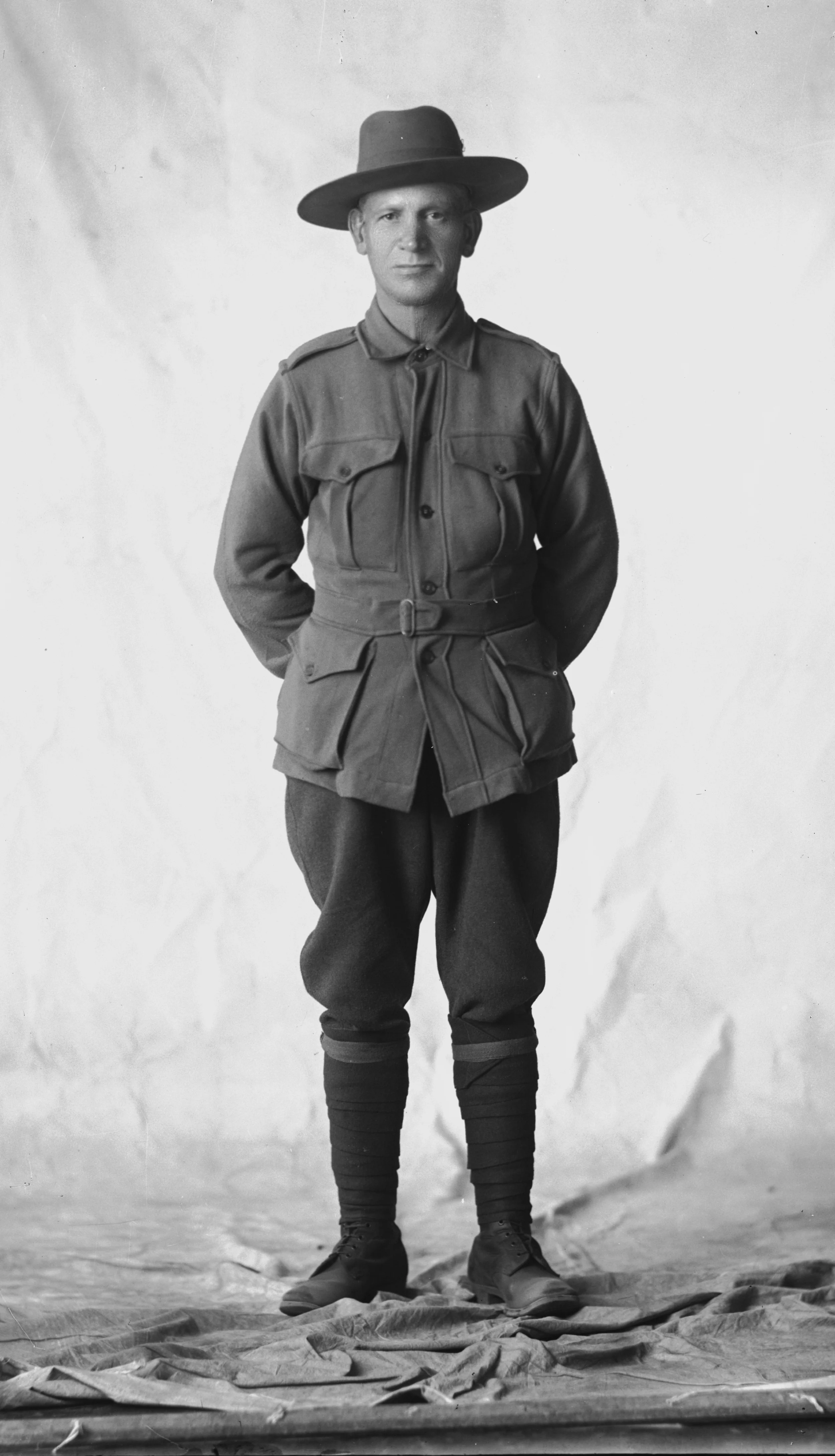 P hotographed at the Dease Studio, 117 Barrack Street Perth WA Image courtesy of the State Library of Western Australia: 108453PD