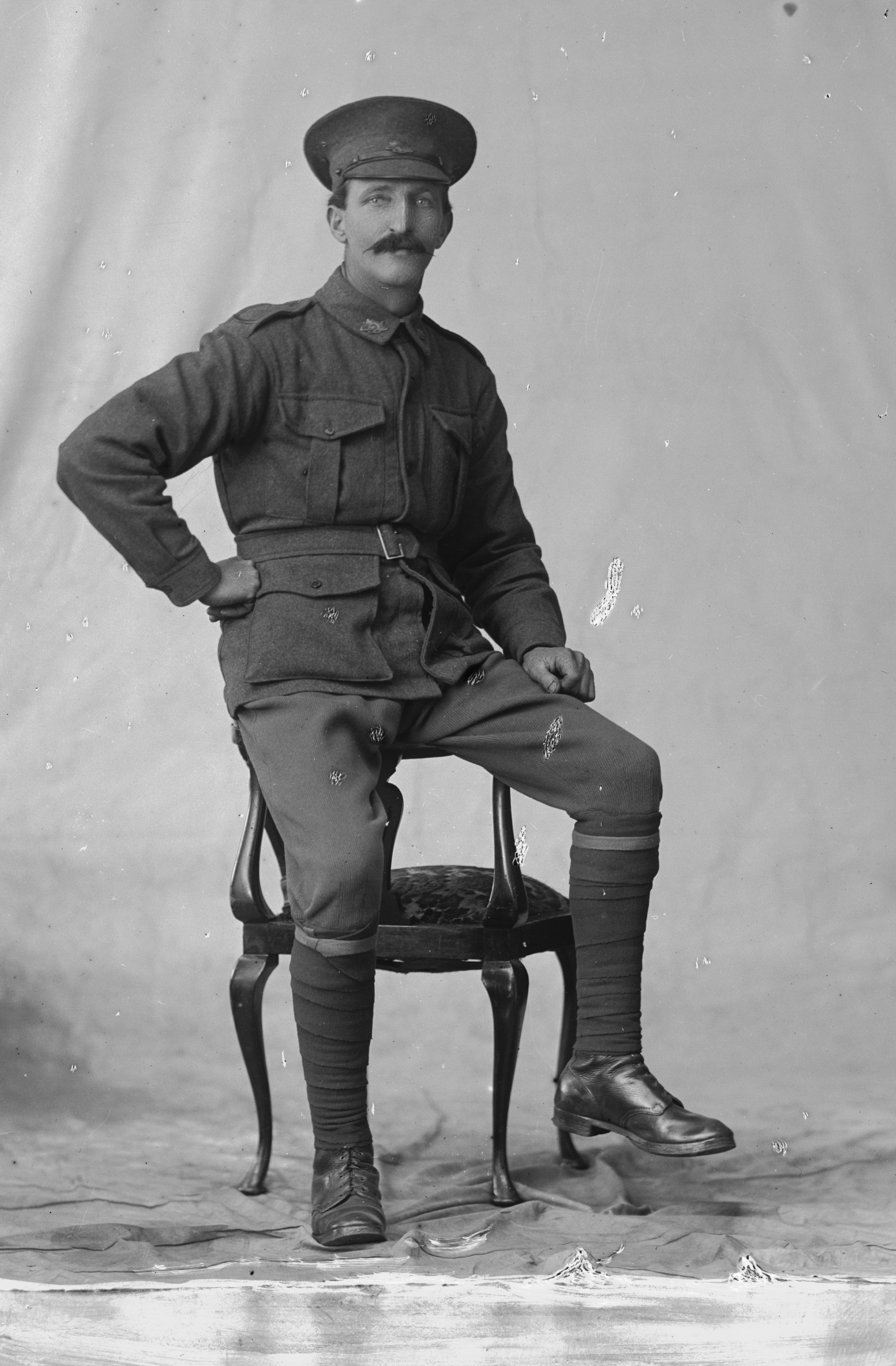 Photographed at the Dease Studio, 117 Barrack Street Perth WA Image courtesy of the State Library of Western Australia: 108340PD