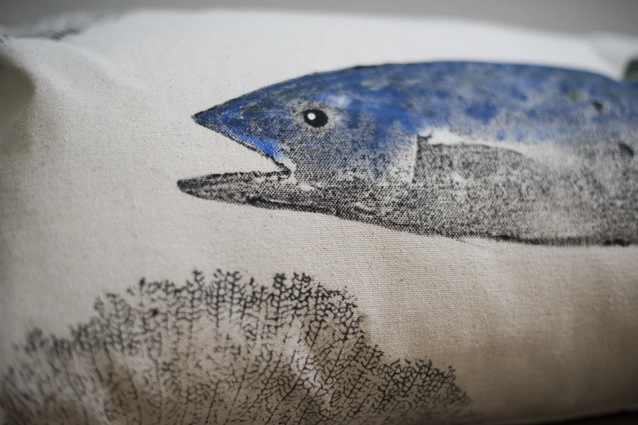 blueLaiDETAIL.jpg