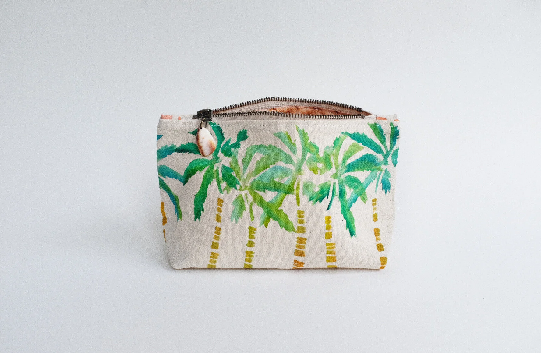 #001 palm tree/ stripe pouch