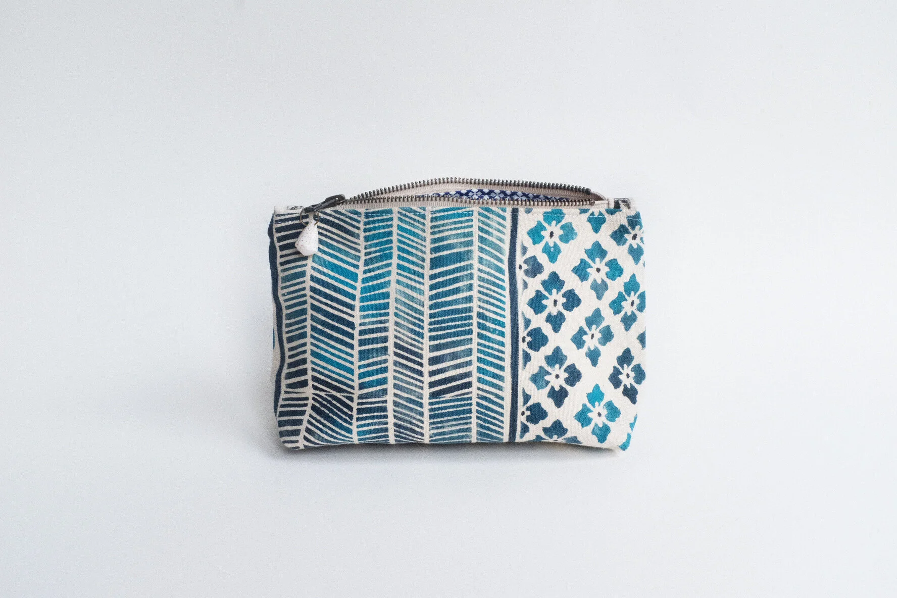 #007 tile/ stripe pouch