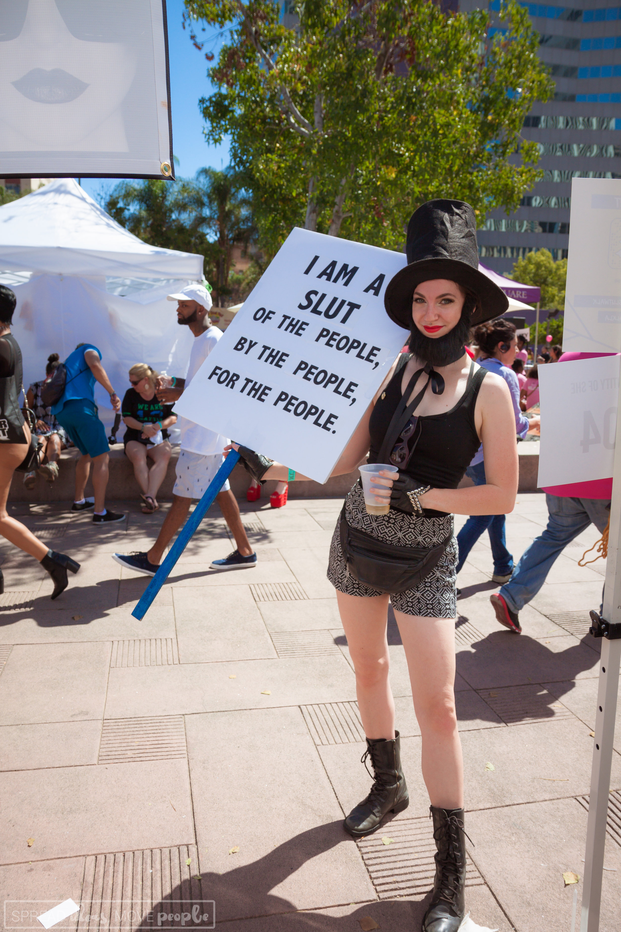 2016_10_SlutWalk-125.jpg