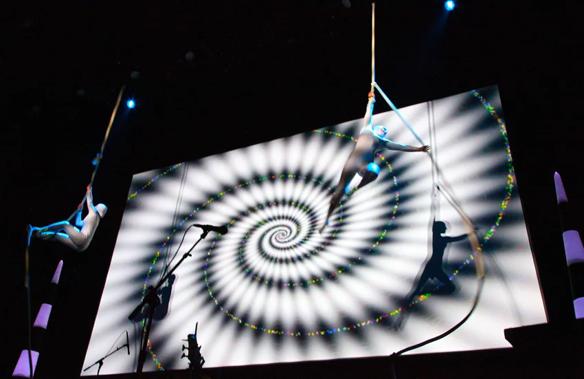 Aerial-Optical-Illusion..jpg