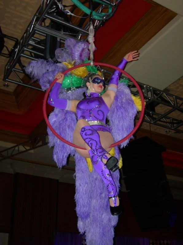 Aerial-showgirls-0031-e1302217918987.jpg