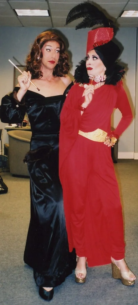 Aging-Divas-464x1024.jpg