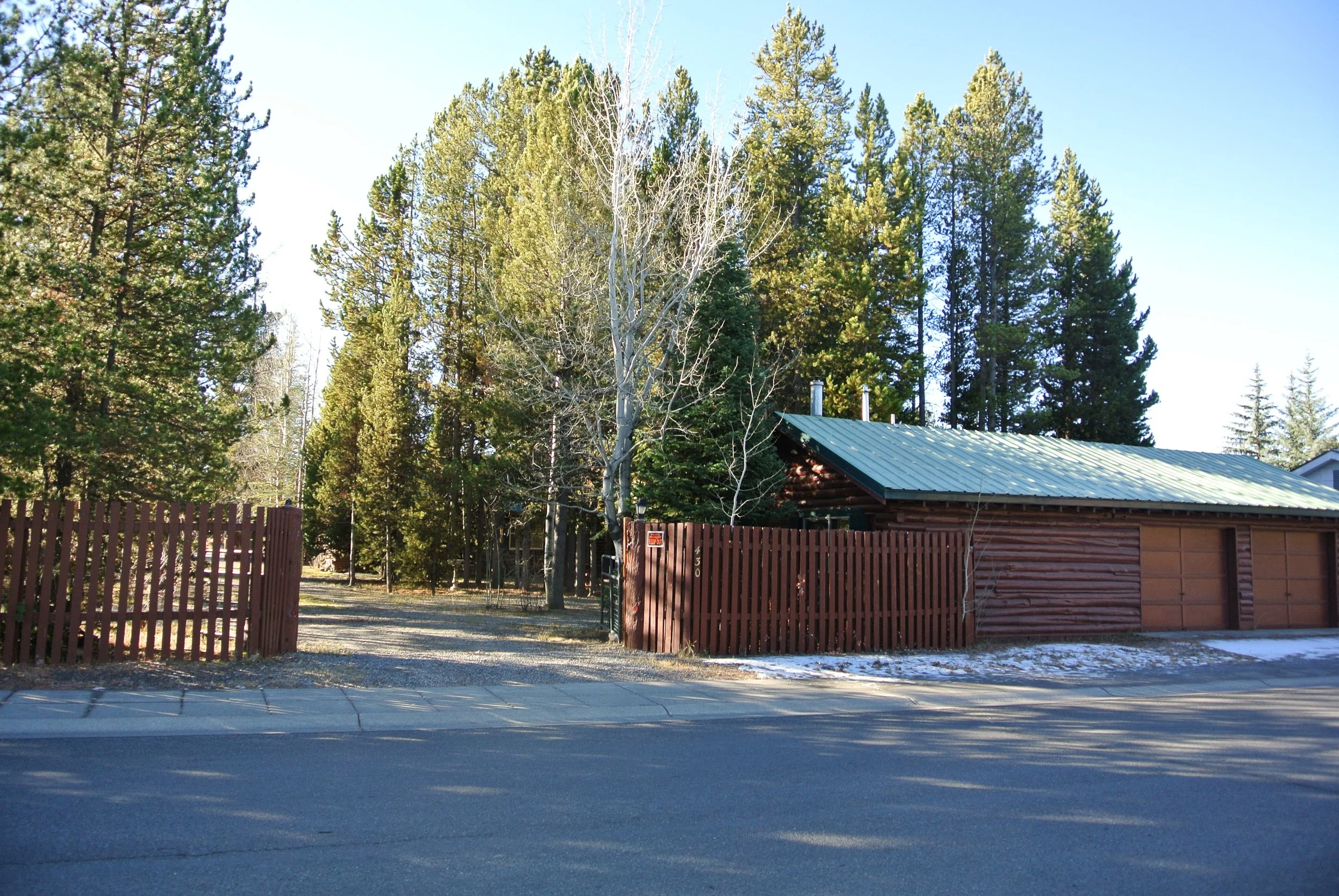wagonwheel outside.JPG