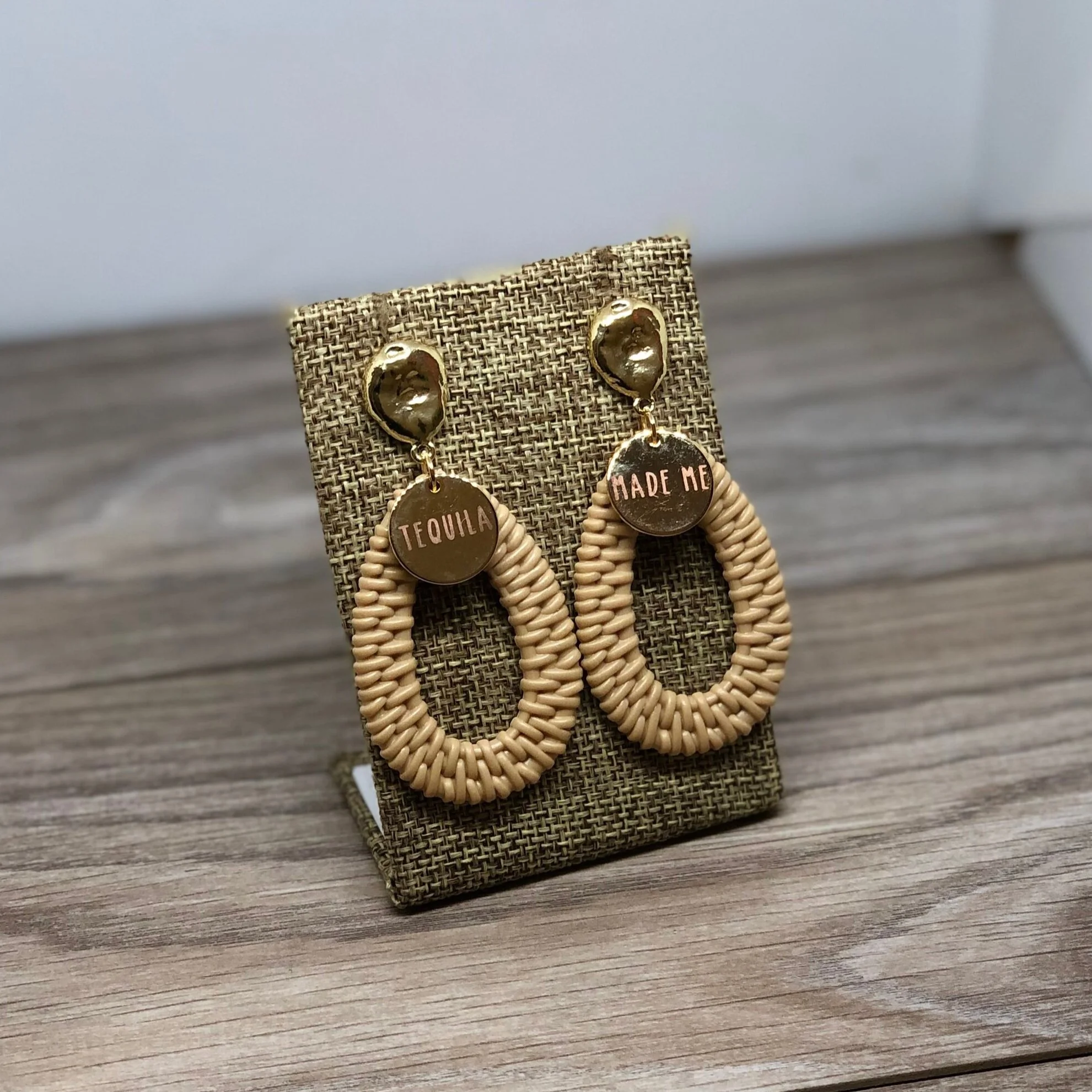 4AB89977-48CB-4BCE-A129-ADEB69607FB8