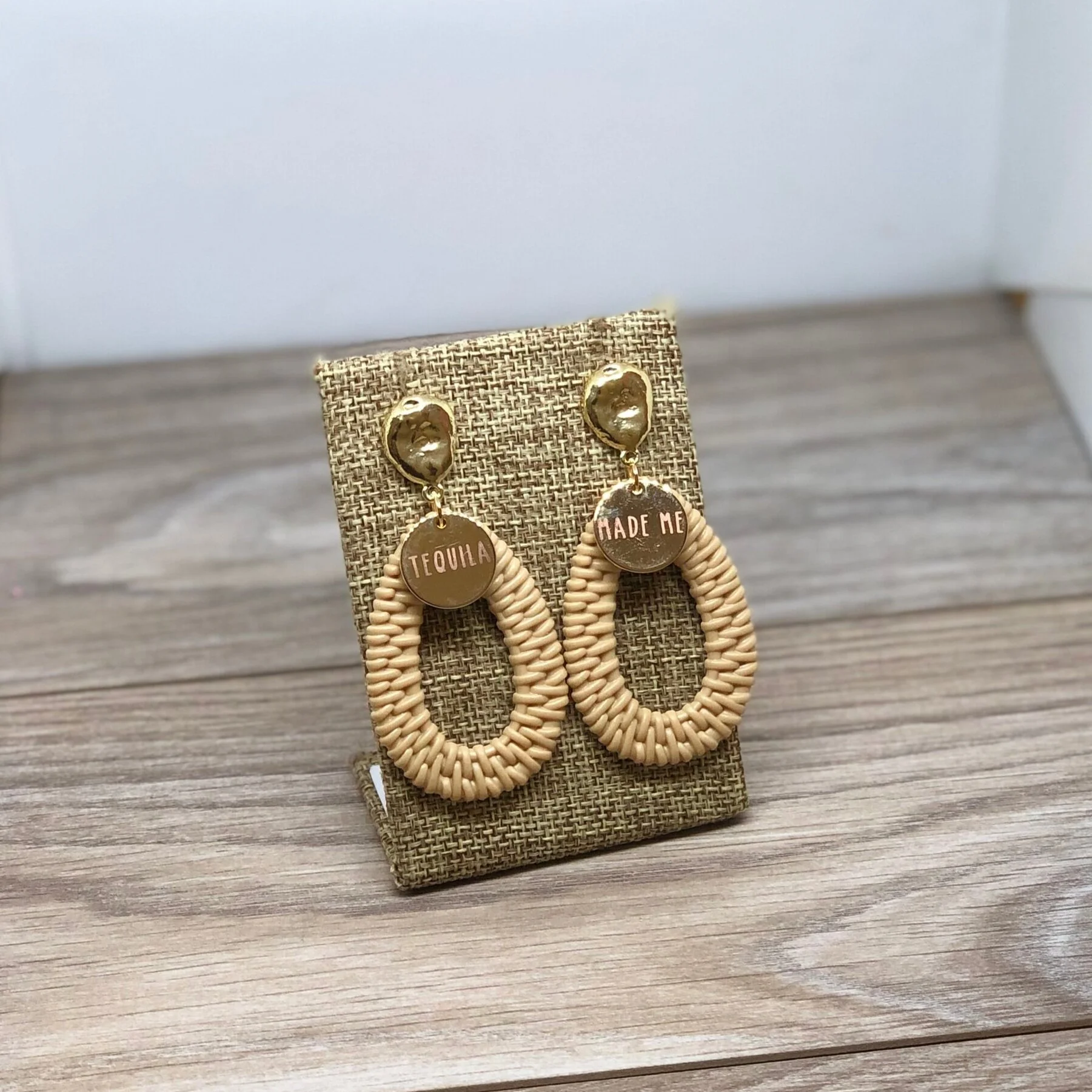 F49374D7-2761-4557-9840-56B222CB5E65