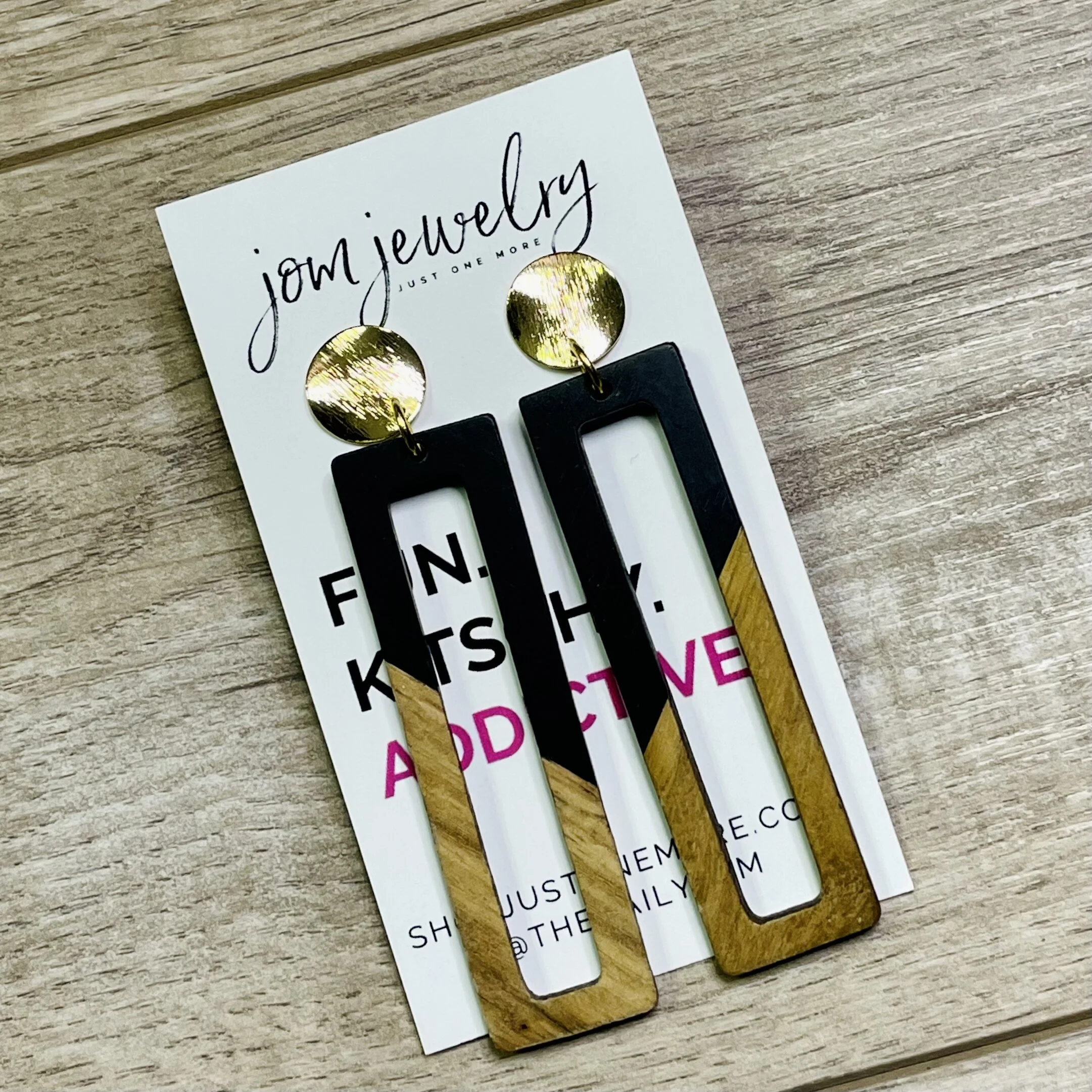 2D4C2C48-744F-440A-942F-7A858AFE0C97