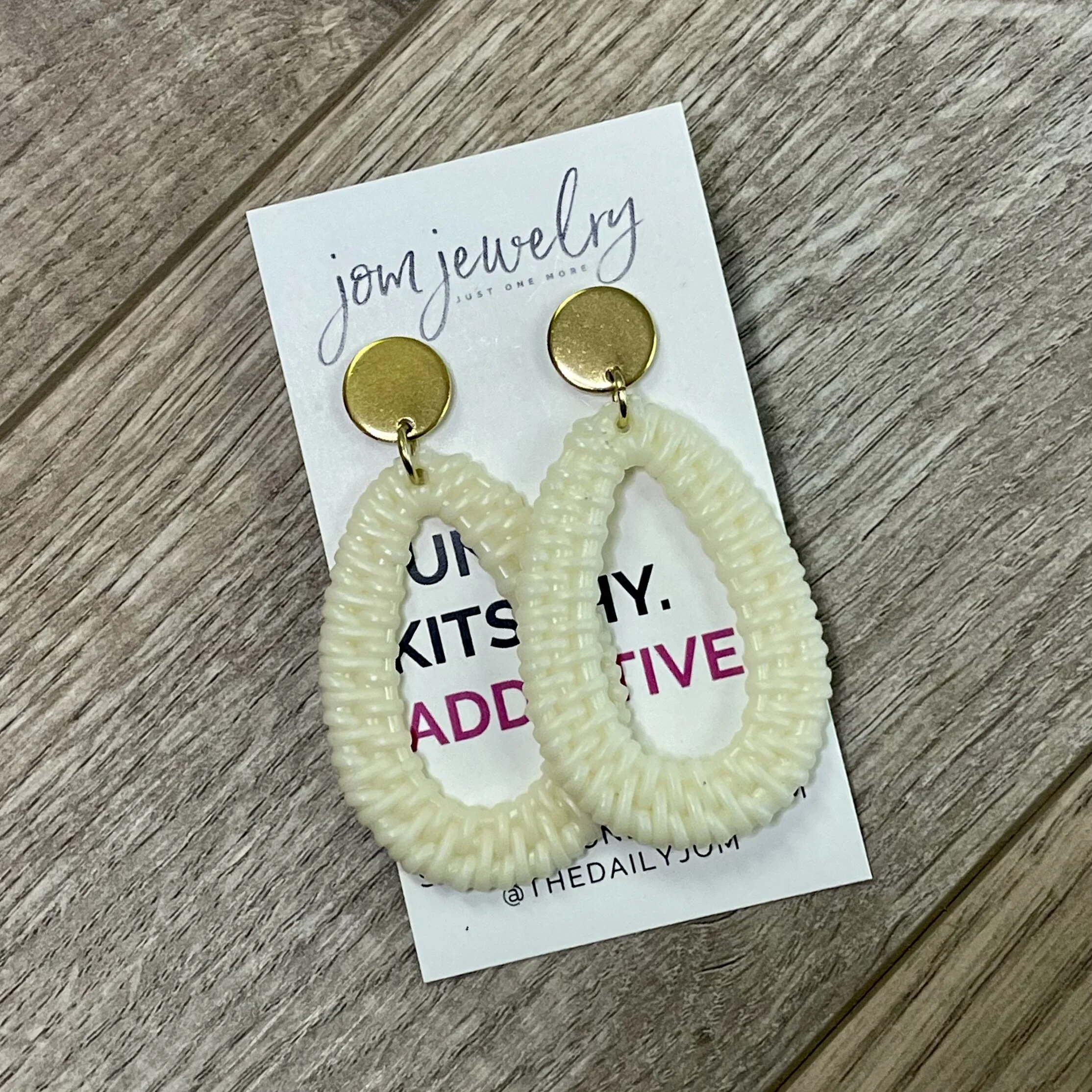 C847A64E-02E5-4A14-8F86-4AAC637668B8